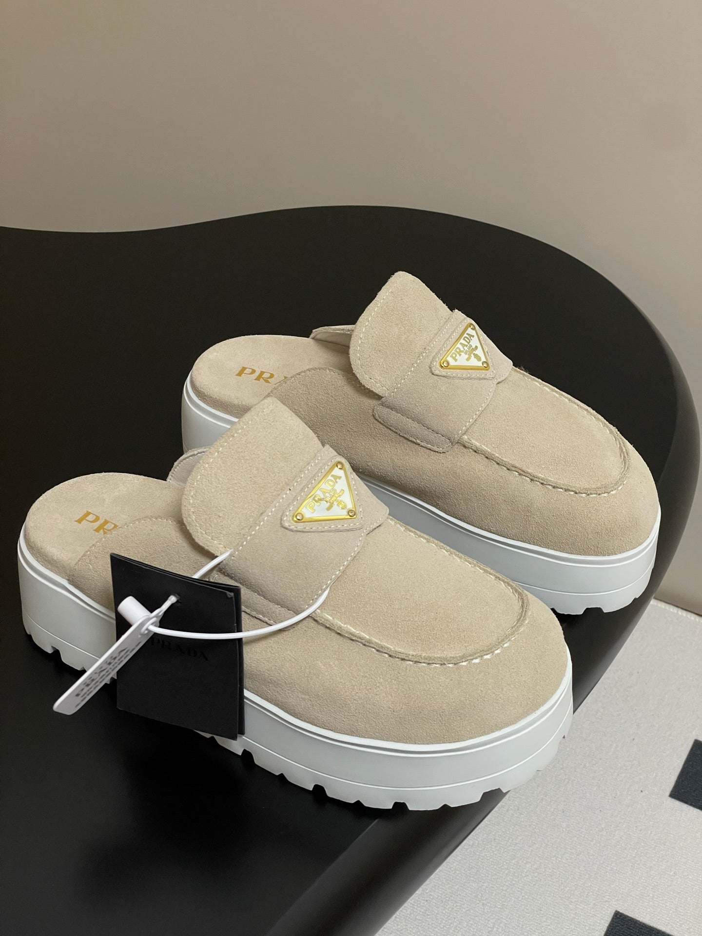 LuxluxHouse Best Quality Women Shoes Prada