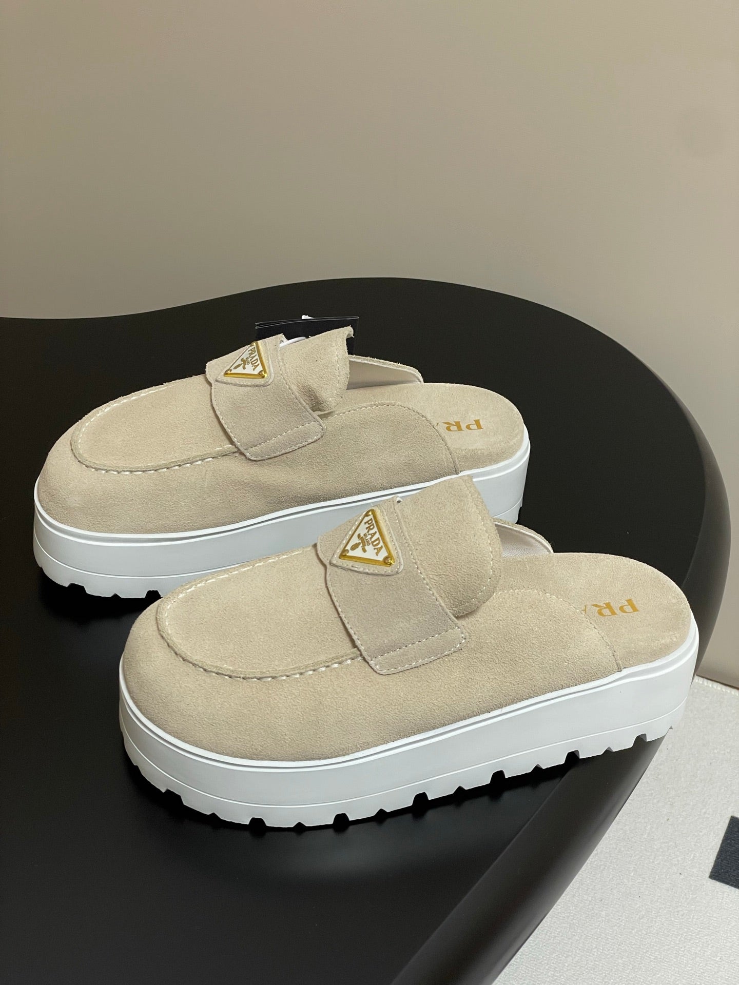 LuxluxHouse Best Quality Women Shoes Prada