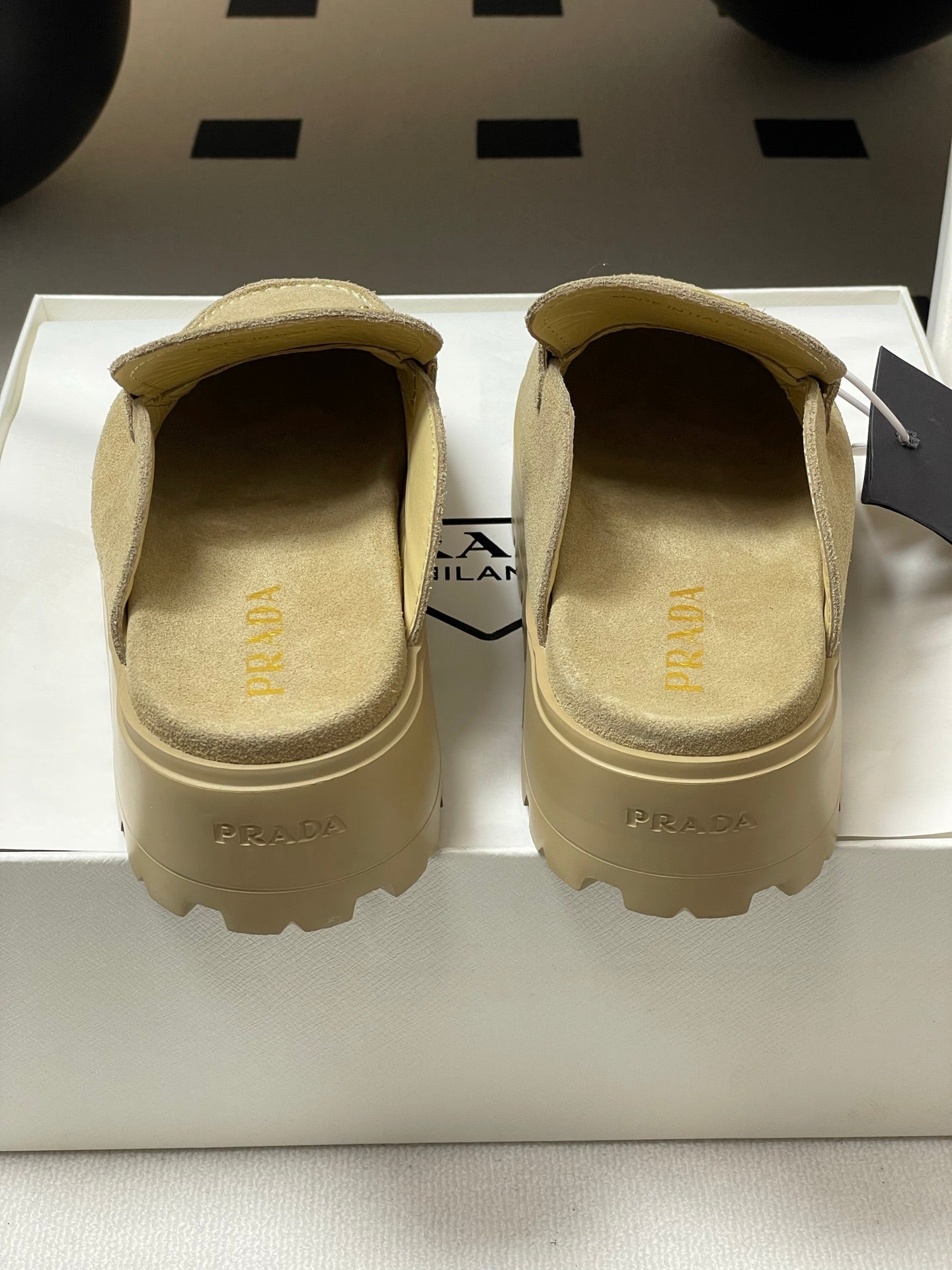 LuxluxHouse Best Quality Women Shoes Prada