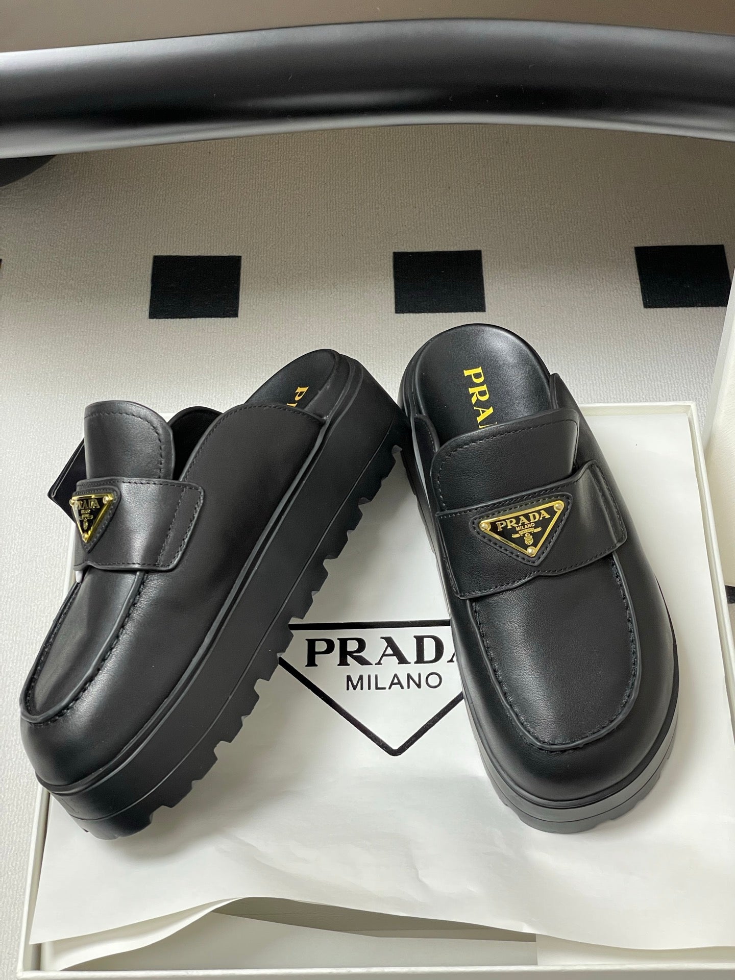 LuxluxHouse Best Quality Women Shoes Prada
