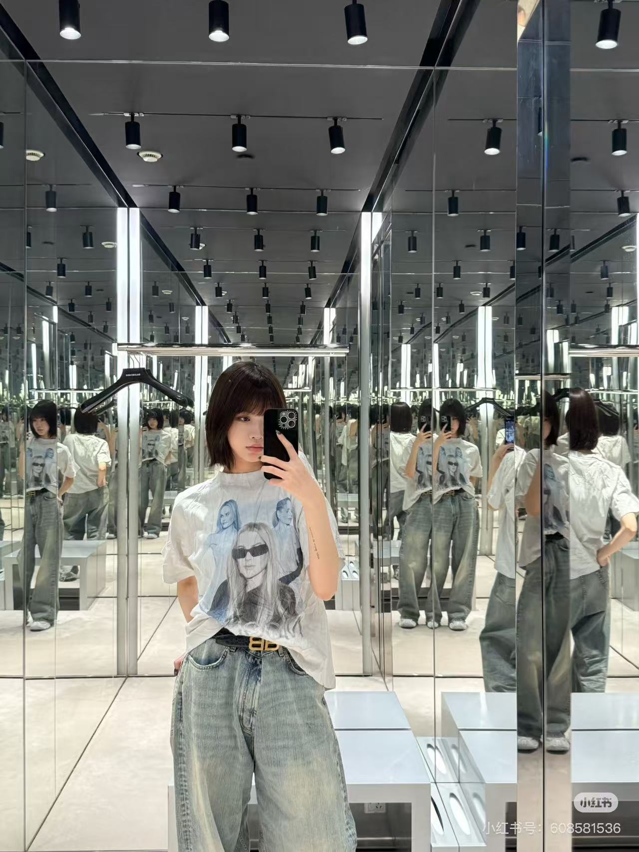 LuxluxHouse Best Quality Clothes Balenciaga T-shirt