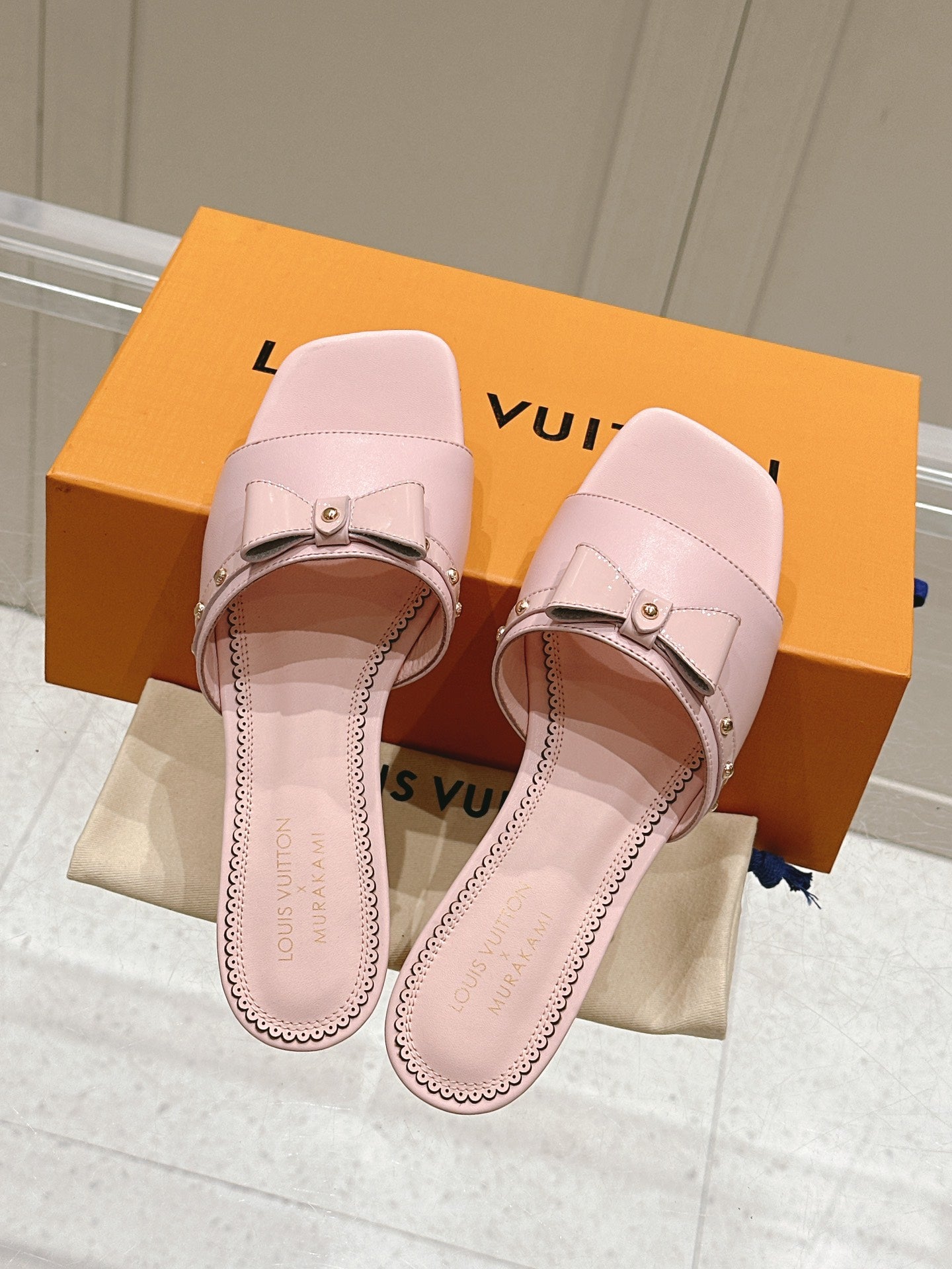LuxluxHouse Best Quality Women Shoes Louis Vuitton