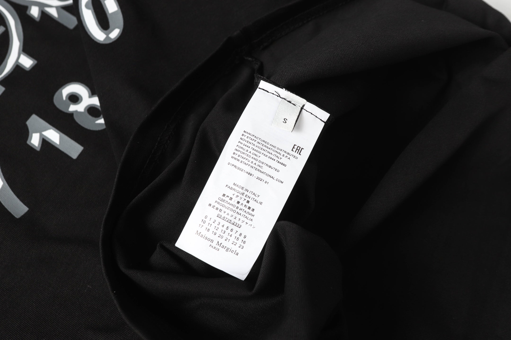 LuxluxHouse Best Quality Clothes T-shirt Chanel & Maison Margiela
