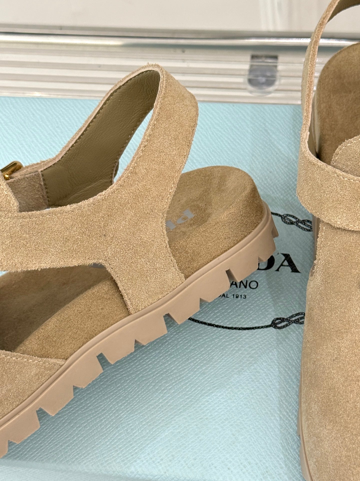 LuxluxHouse Best Quality Women Shoes Prada