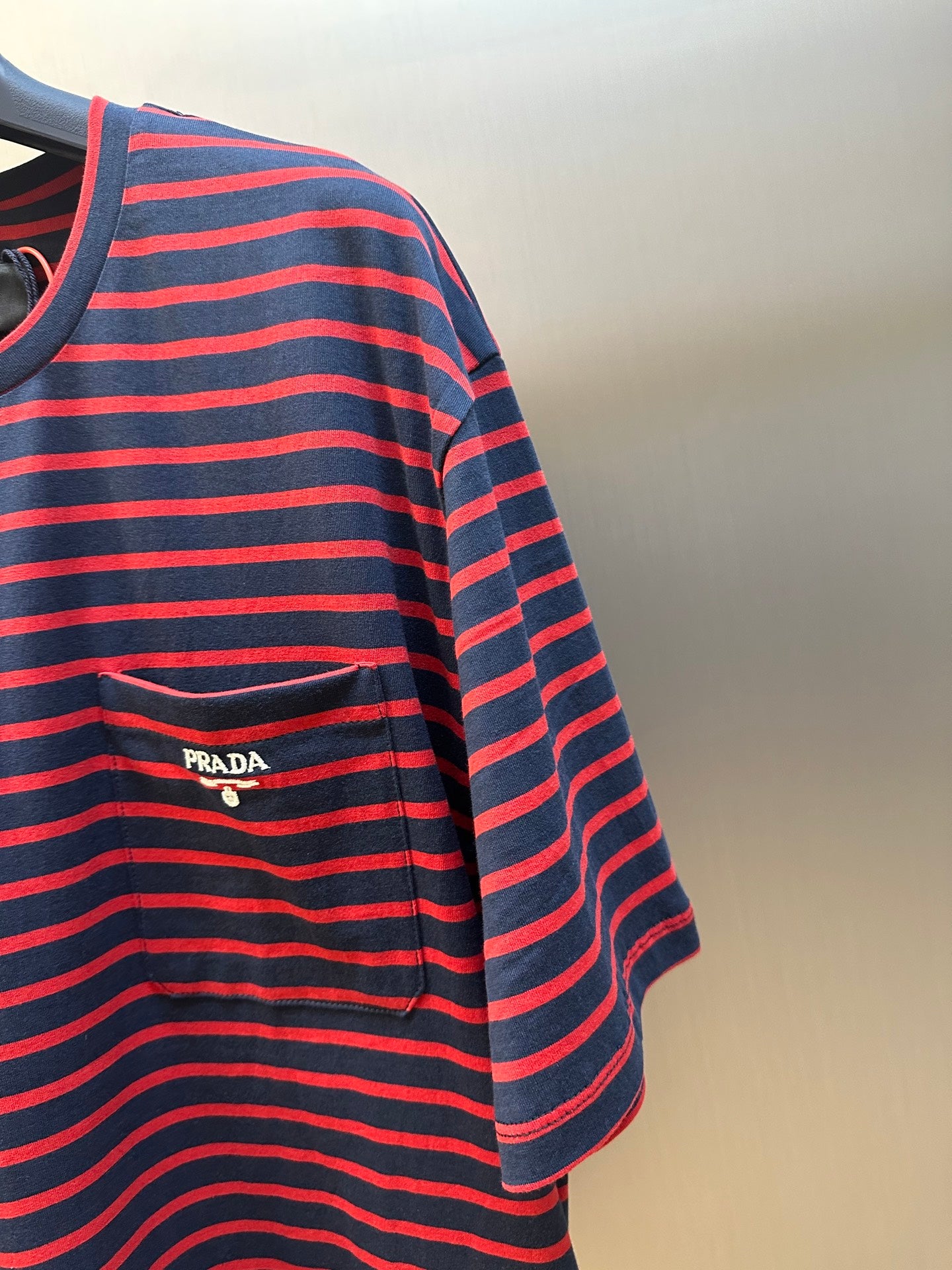 LuxluxHouse Best Quality Clothes T-shirt Prada