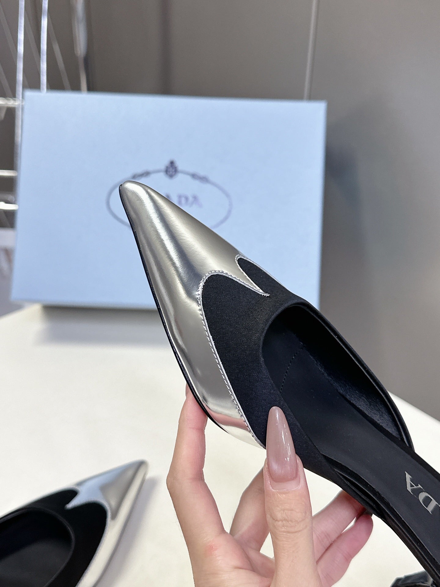 LuxluxHouse Best Quality Women Shoes Prada