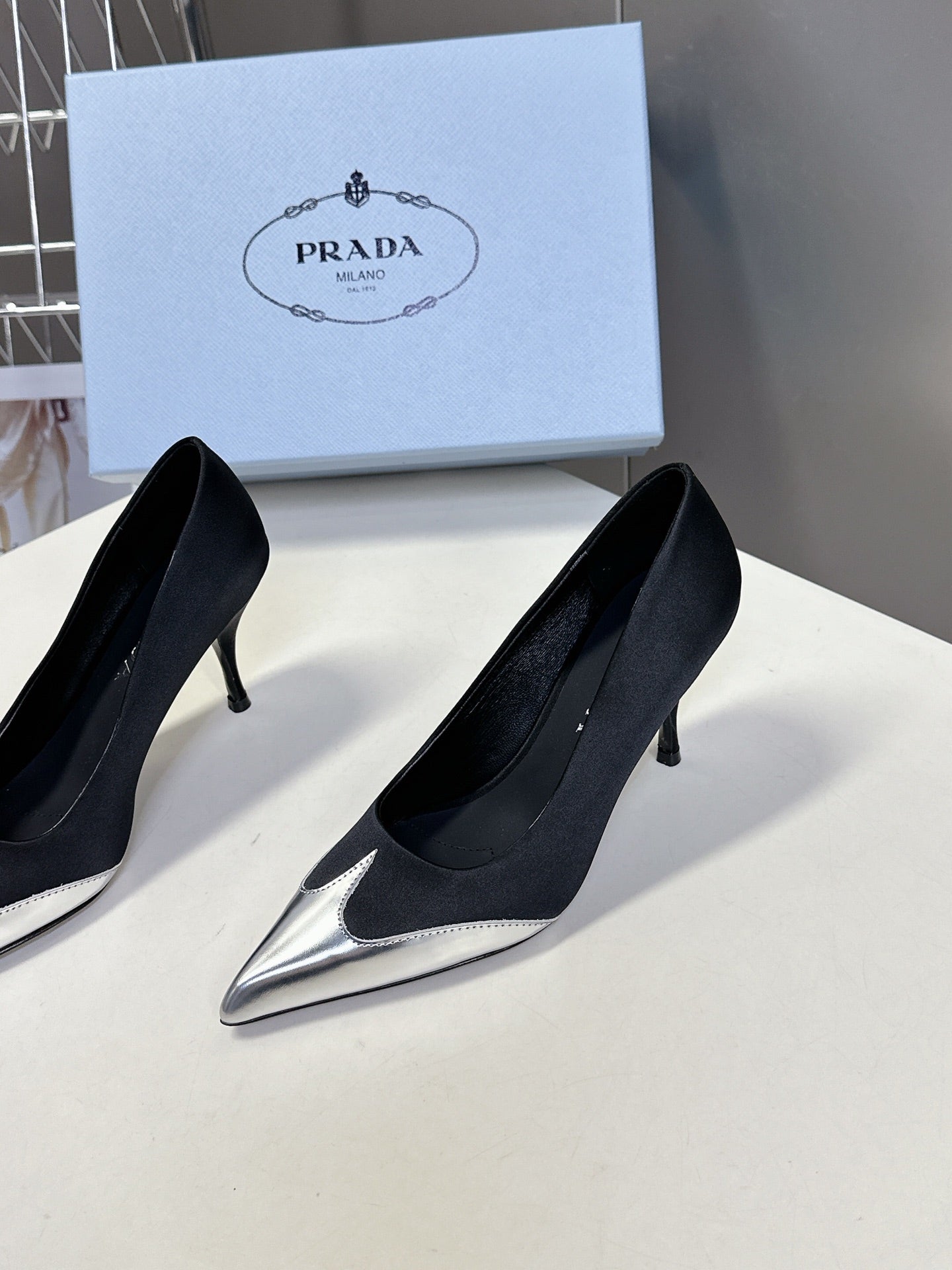 LuxluxHouse Best Quality Women Shoes Prada