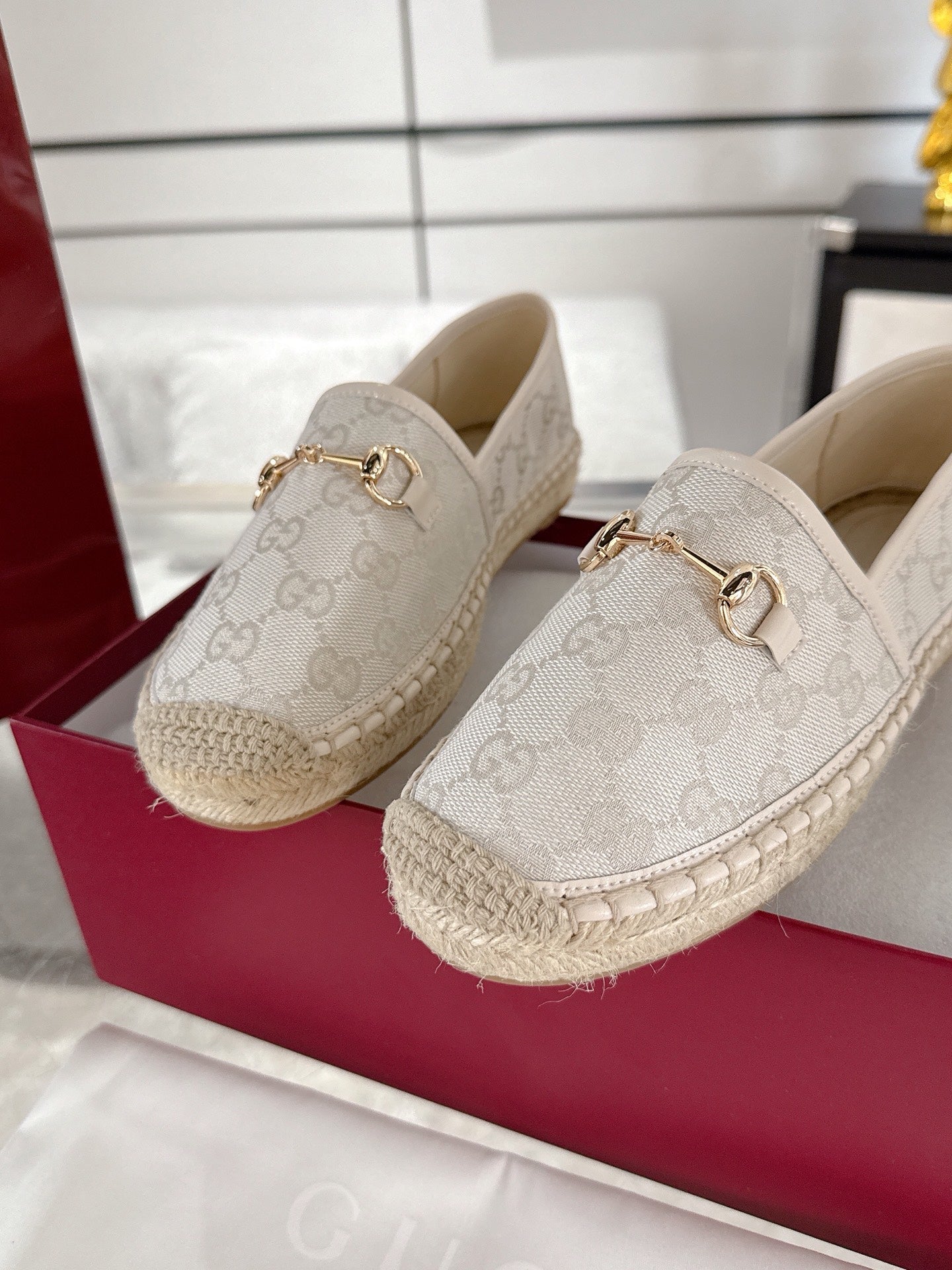 LuxluxHouse Best Quality Gucci Women Shoes