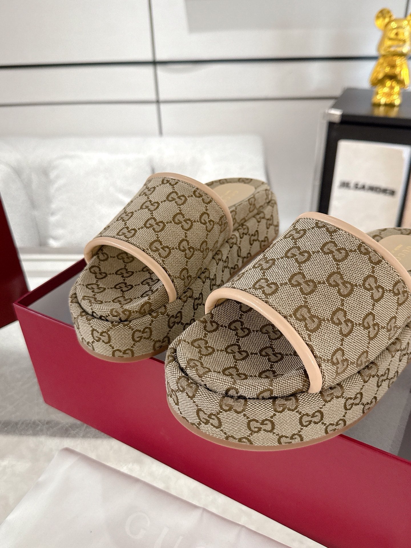LuxluxHouse Best Quality Gucci Women Shoes