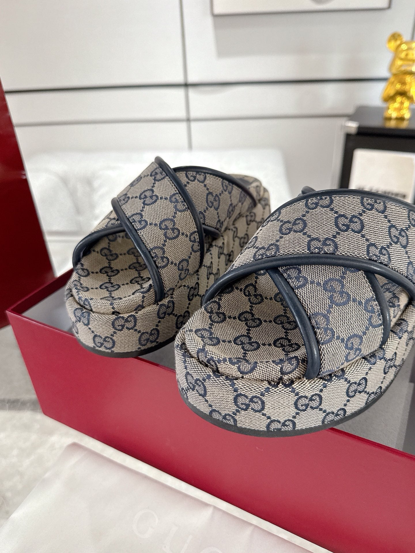 LuxluxHouse Best Quality Gucci Women Shoes