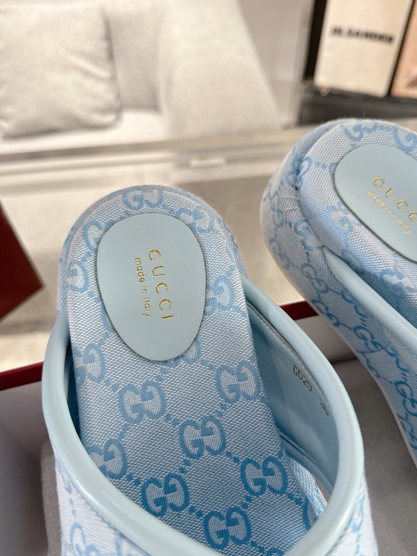 LuxluxHouse Best Quality Gucci Women Shoes
