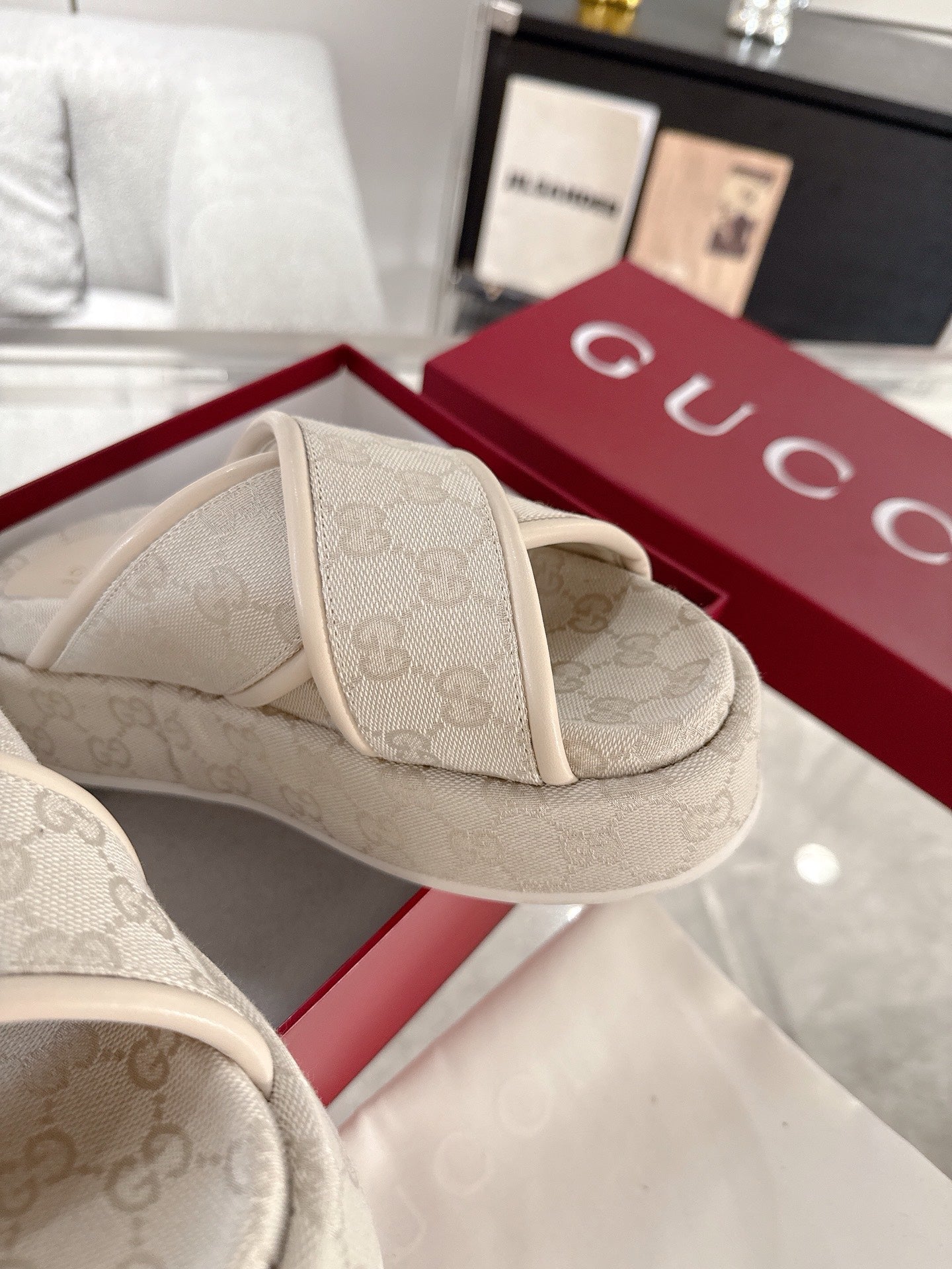 LuxluxHouse Best Quality Gucci Women Shoes