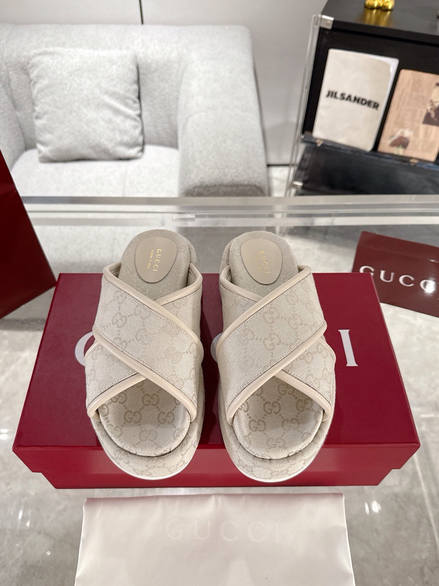 LuxluxHouse Best Quality Gucci Women Shoes