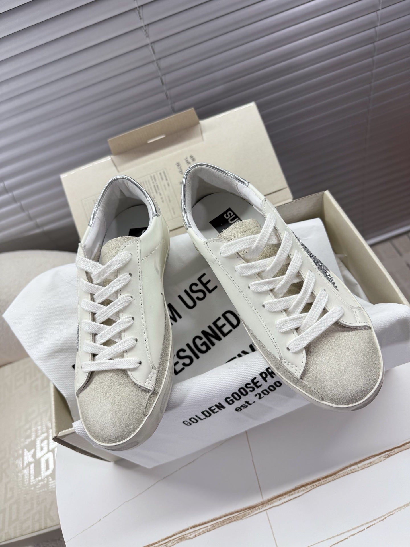 LuxluxHouse Best Quality Shoes Golden Goose