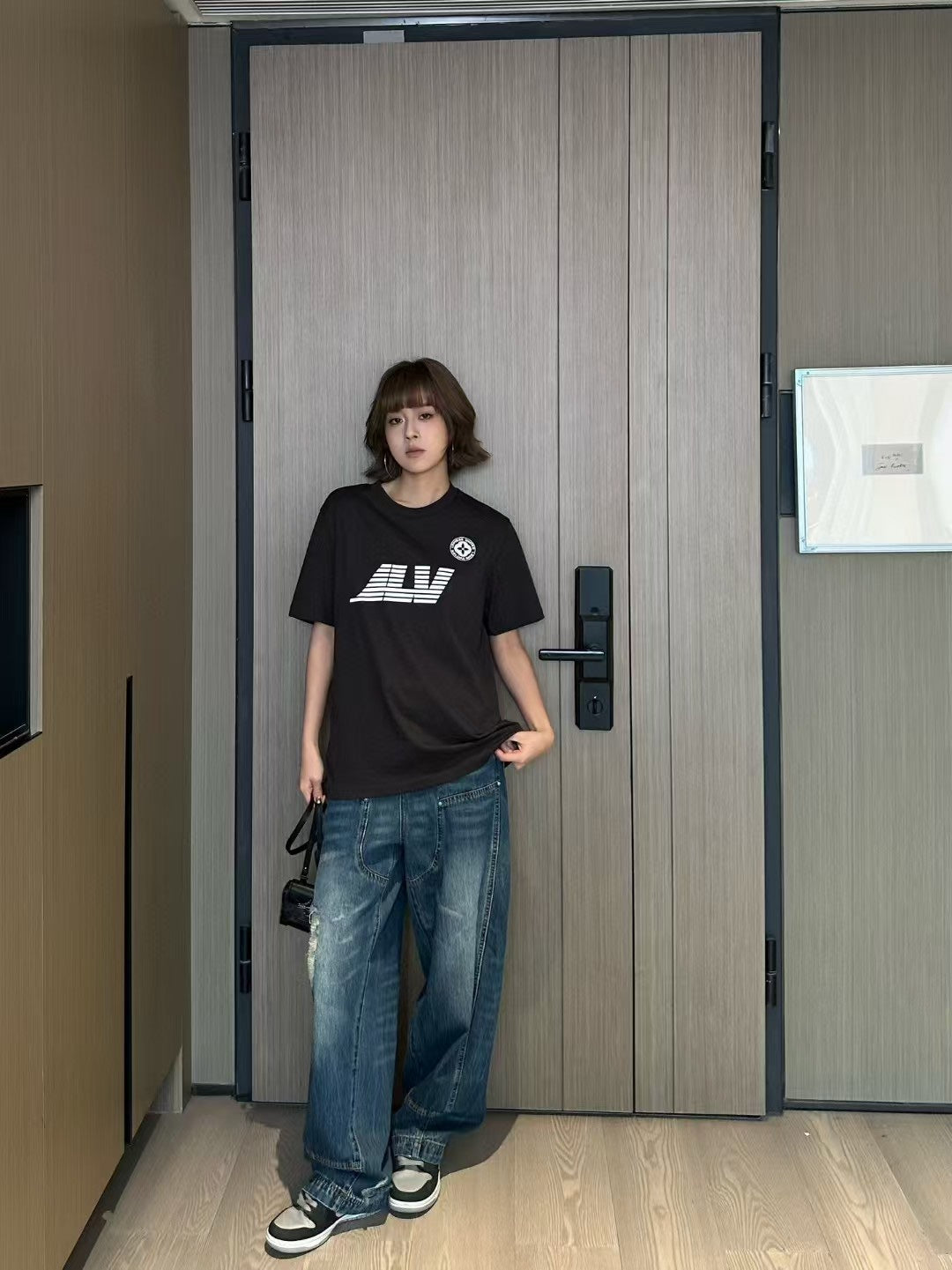 LuxluxHouse Best Quality Clothes T-shirt Louis Vuitton