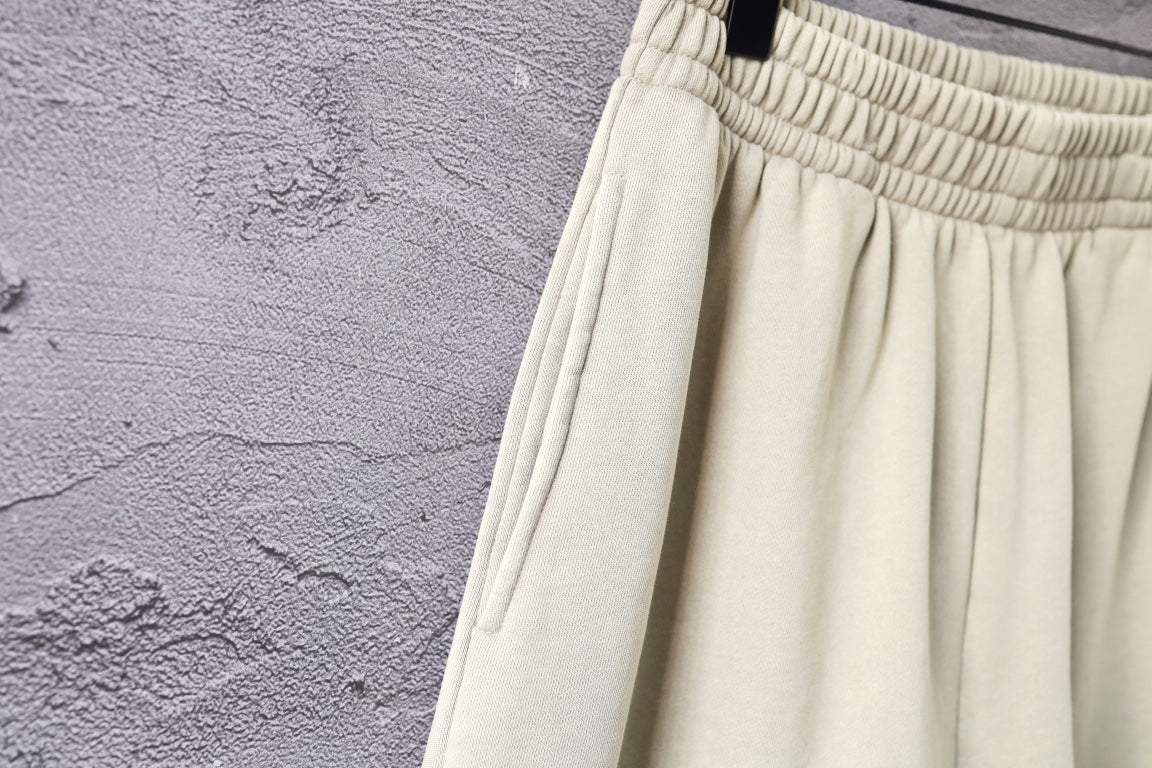 LuxluxHouse Best Quality Clothes Balenciaga Pants