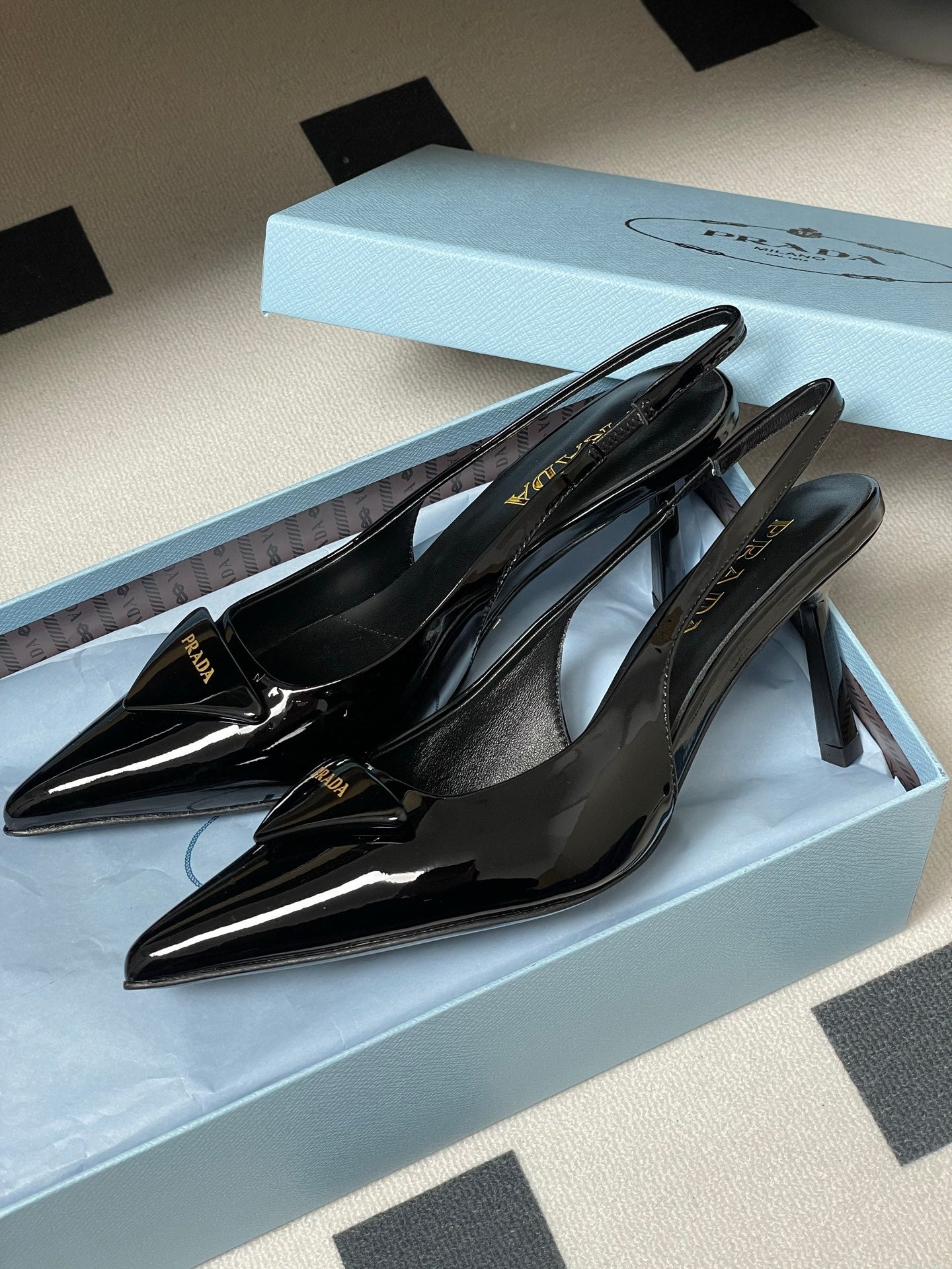 LuxluxHouse Best Quality Women Shoes Prada