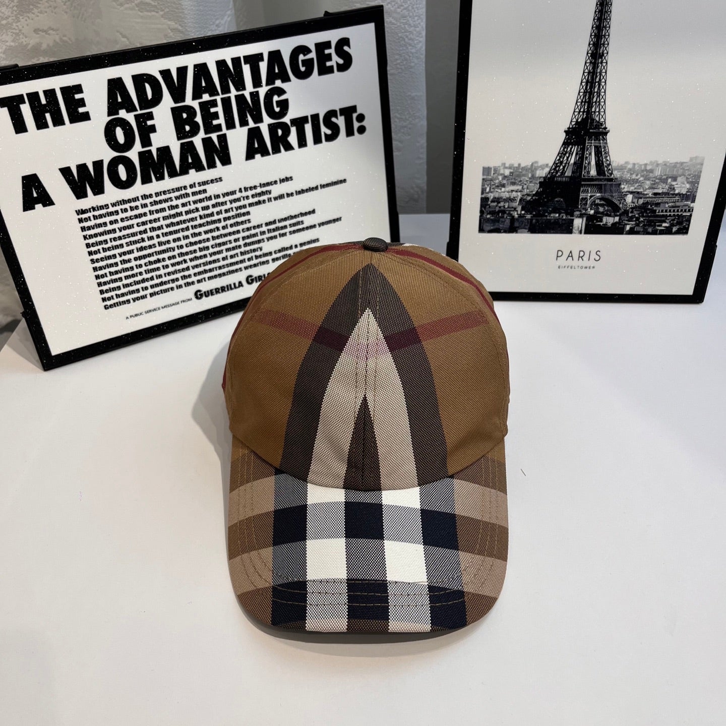 LuxluxHouse Best Quality Burberry Caps