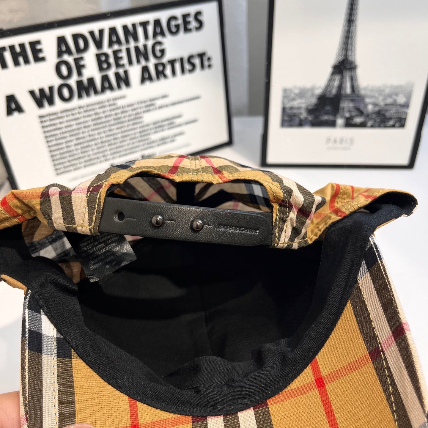 LuxluxHouse Best Quality Burberry Caps