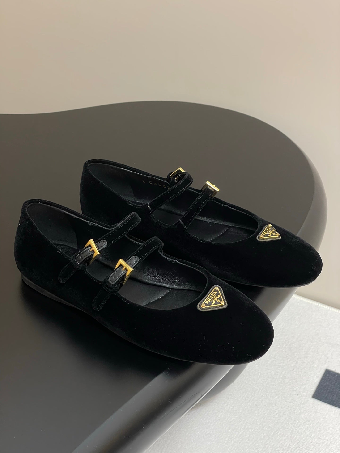 LuxluxHouse Best Quality Women Shoes Prada