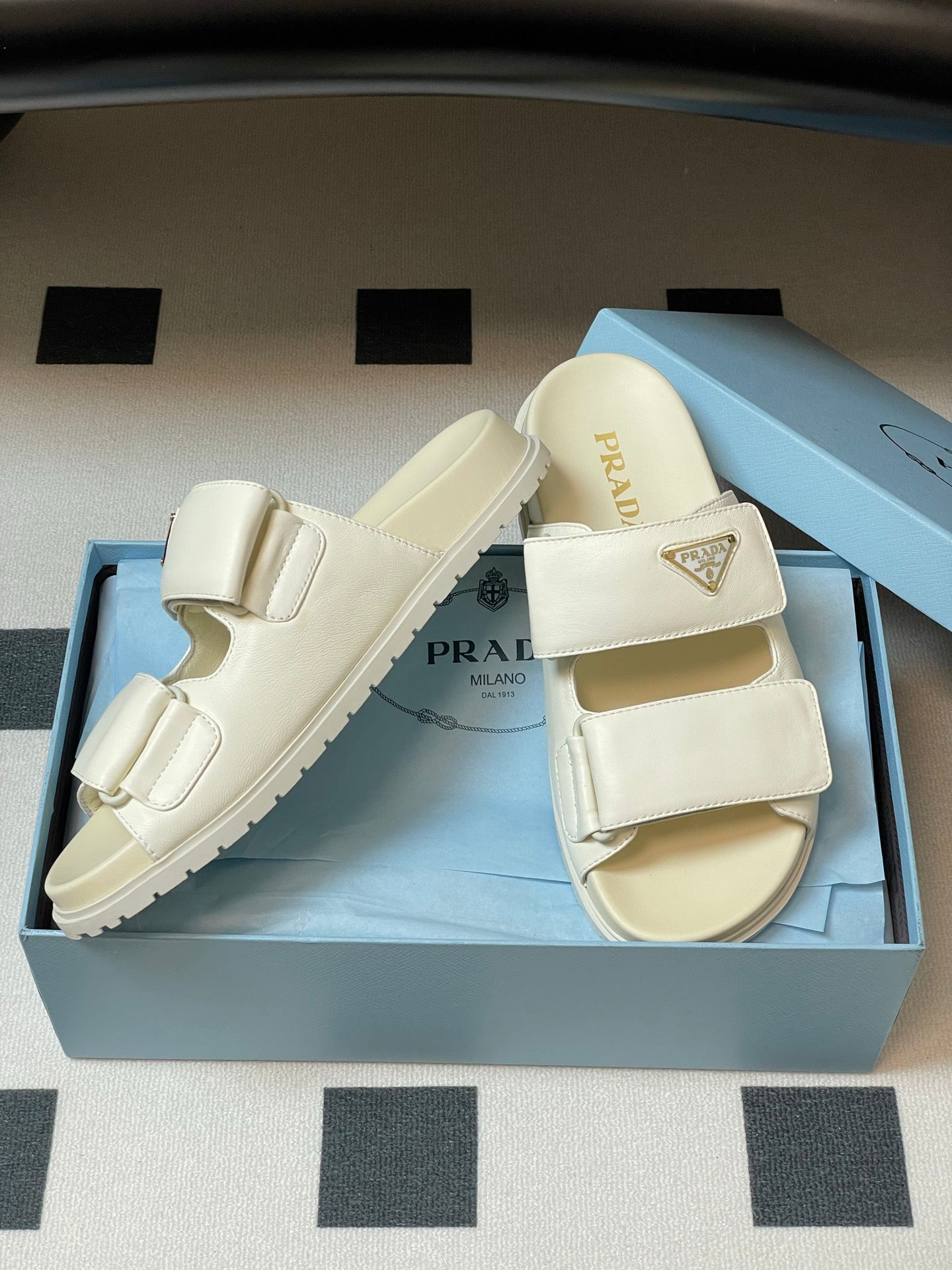 LuxluxHouse Best Quality Women Shoes Prada
