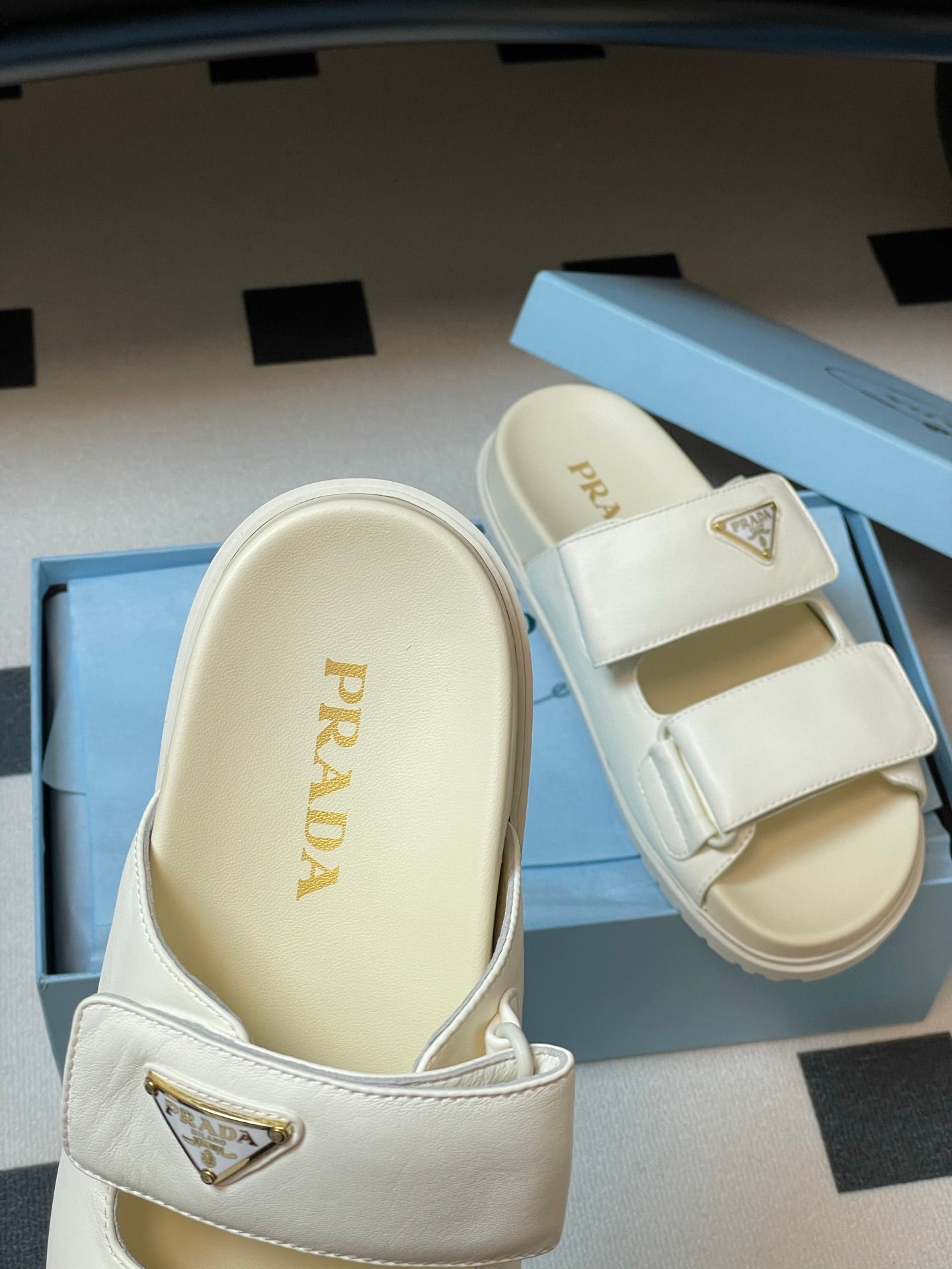 LuxluxHouse Best Quality Women Shoes Prada