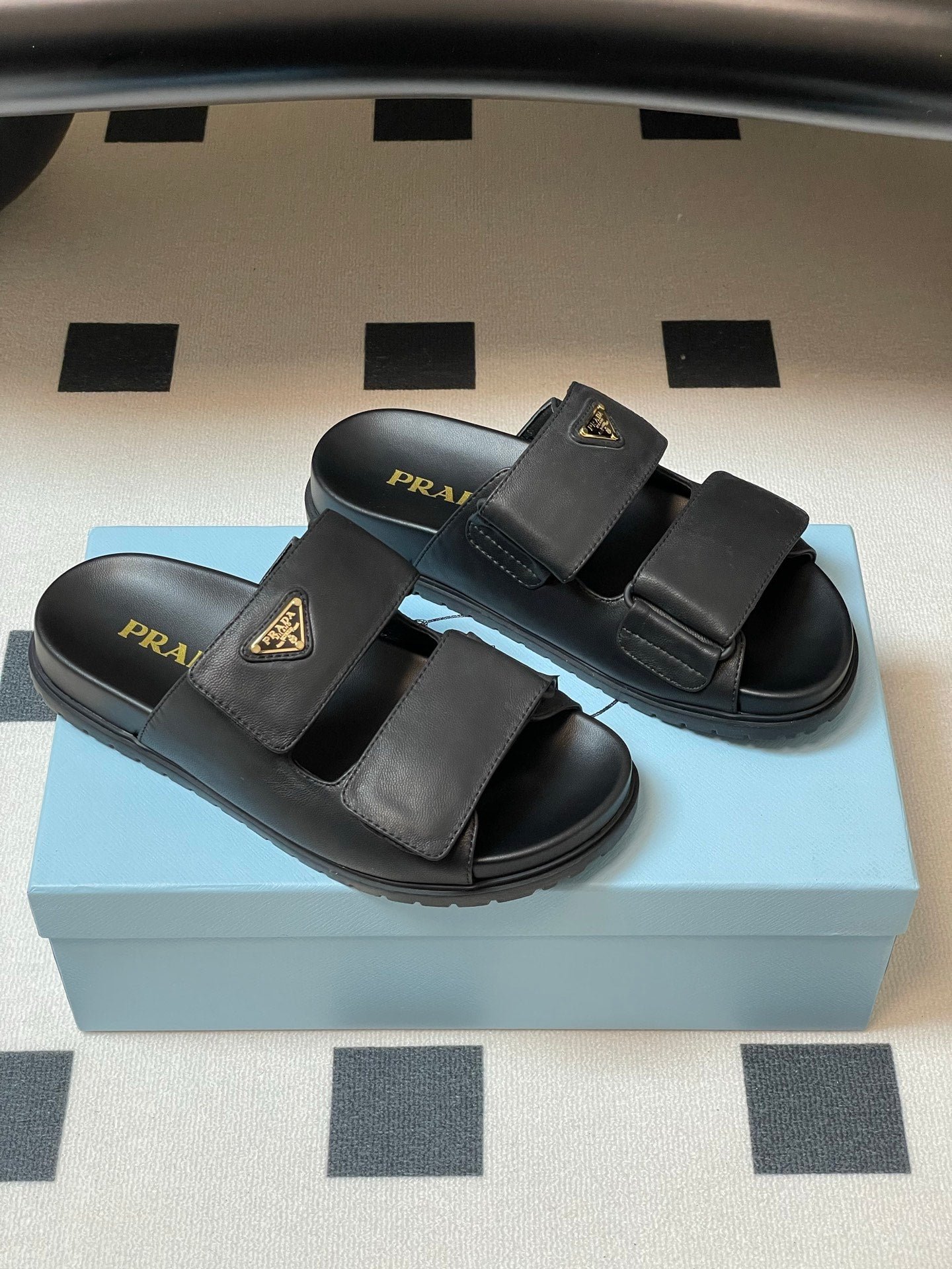 LuxluxHouse Best Quality Women Shoes Prada