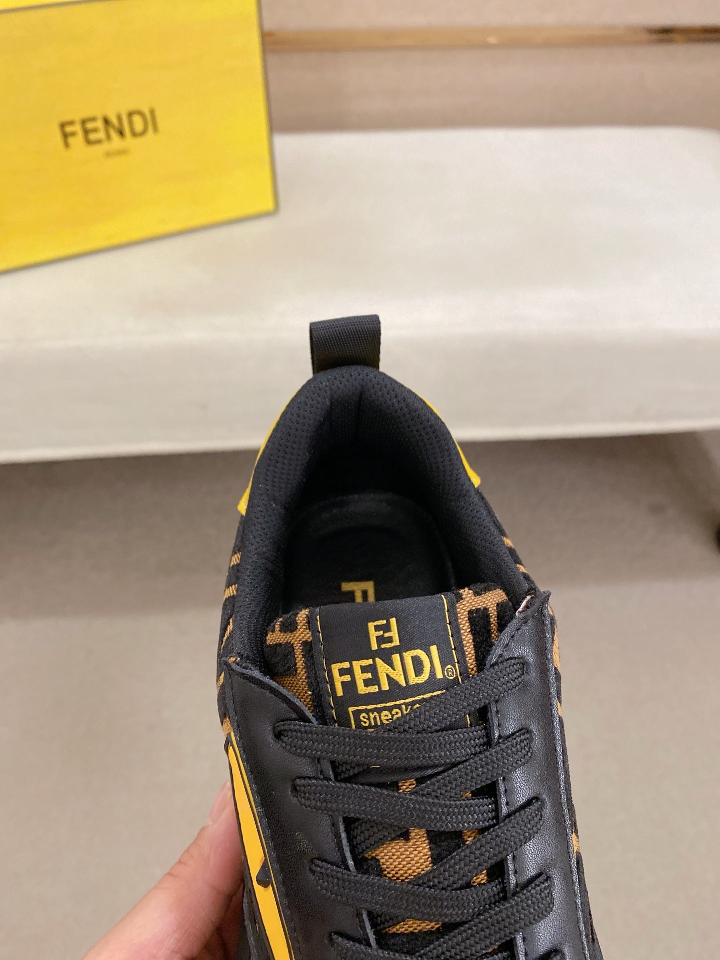 LuxluxHouse Best Quality Shoes Fendi