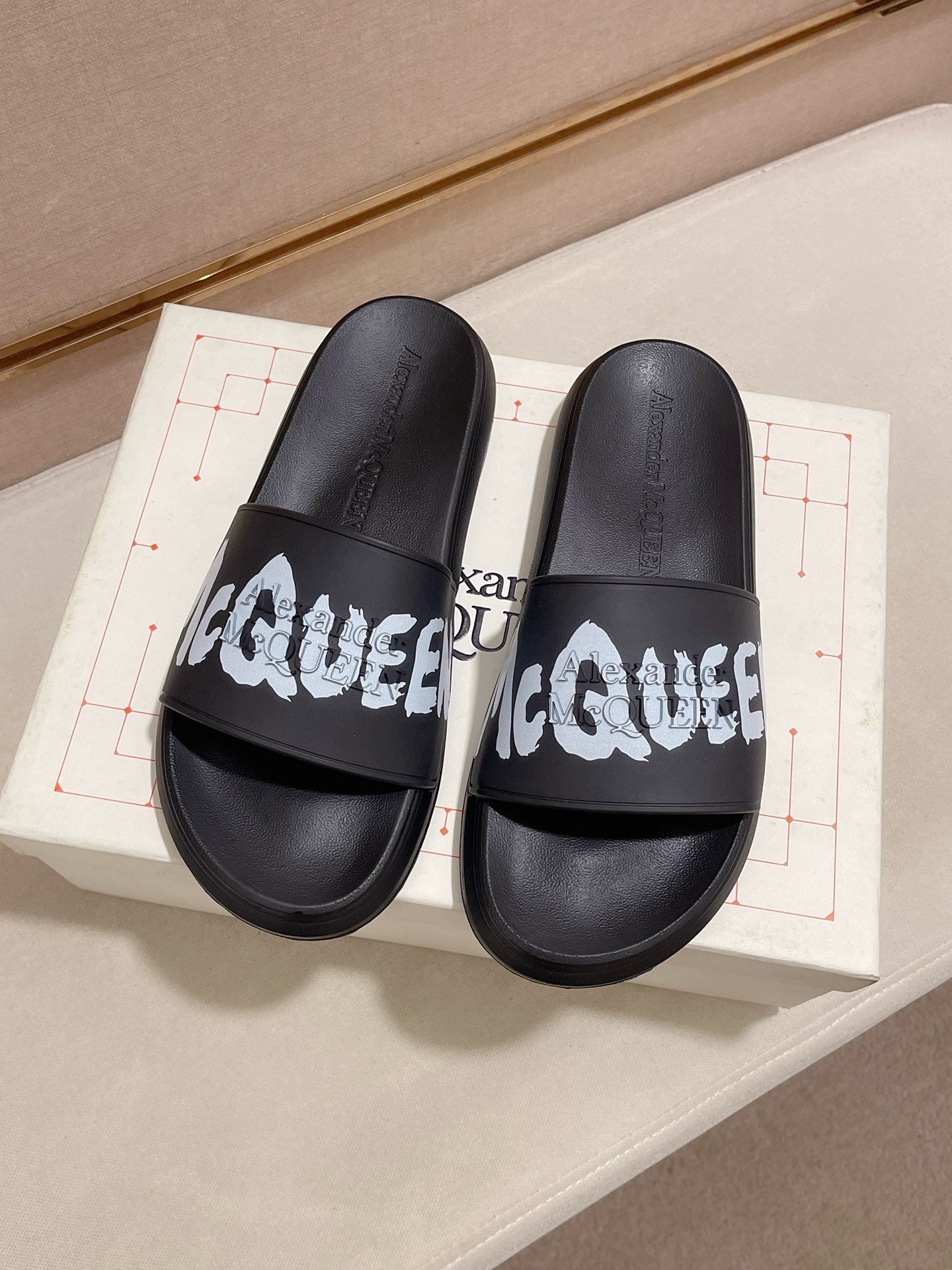 LuxluxHouse Best Quality Sandals Alexander McQueen