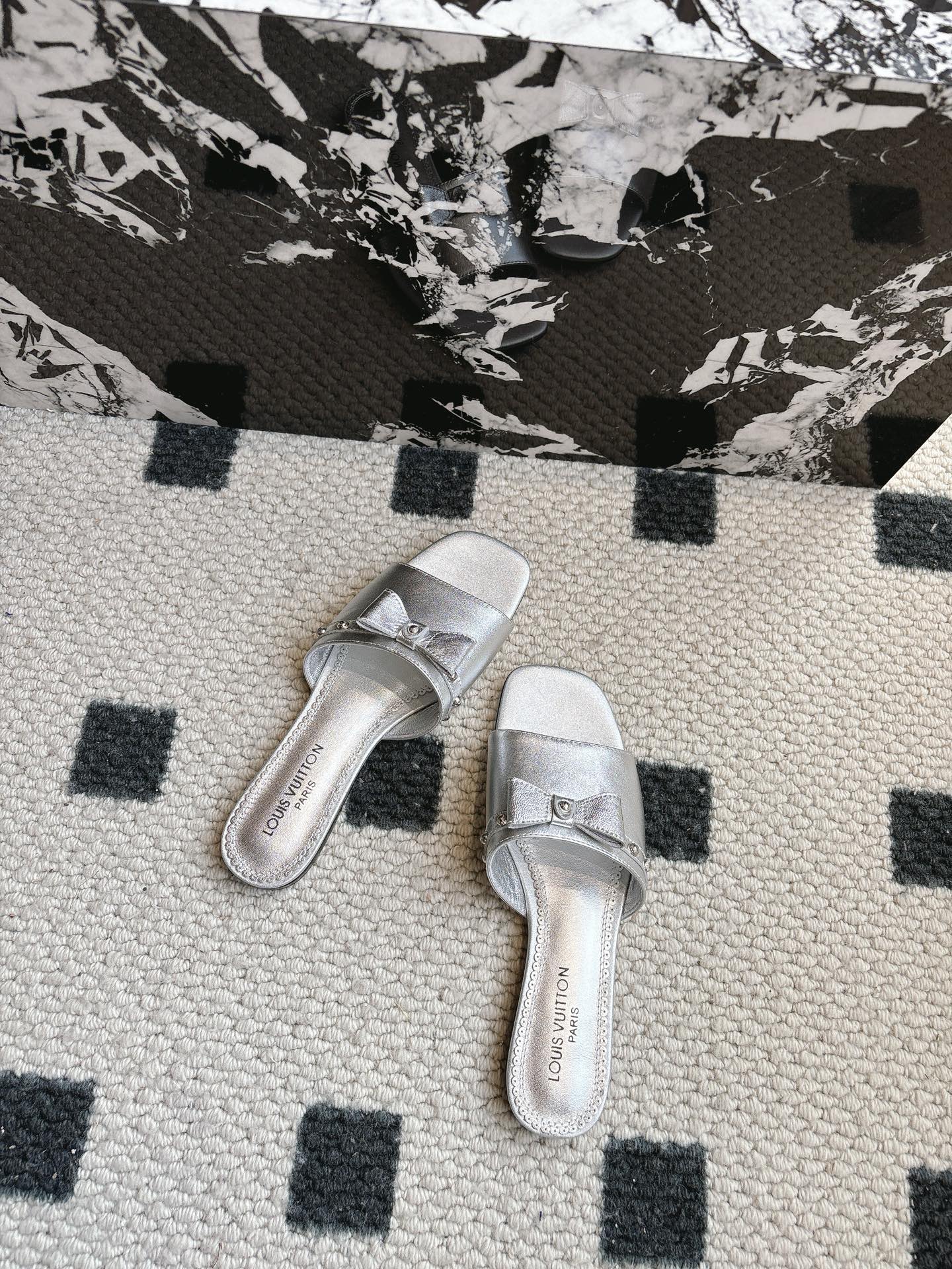 LuxluxHouse Best Quality Women Shoes Louis Vuitton