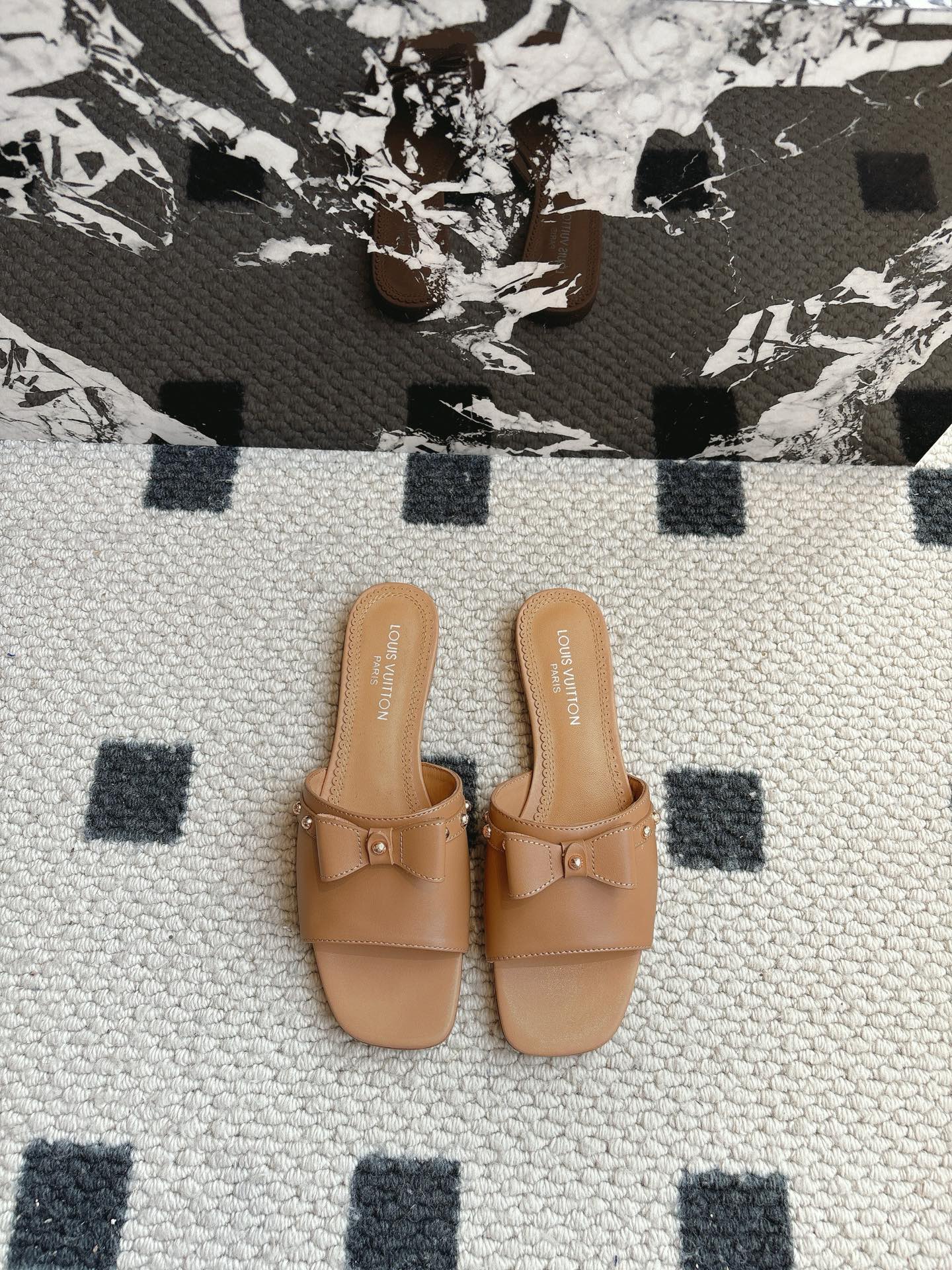 LuxluxHouse Best Quality Women Shoes Louis Vuitton