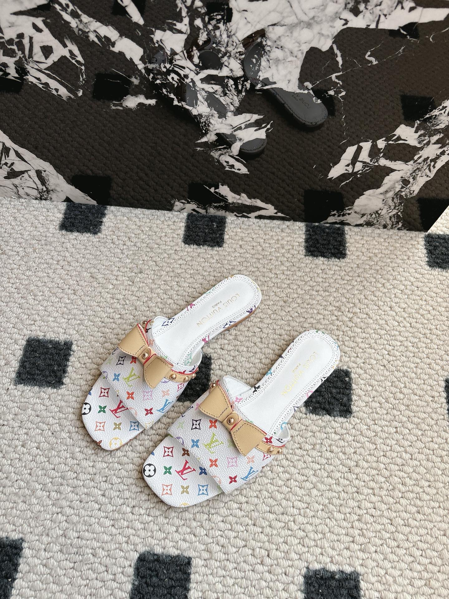 LuxluxHouse Best Quality Women Shoes Louis Vuitton