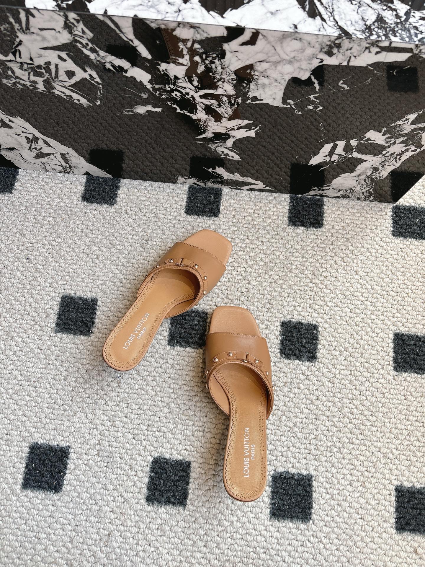 LuxluxHouse Best Quality Women Shoes Louis Vuitton