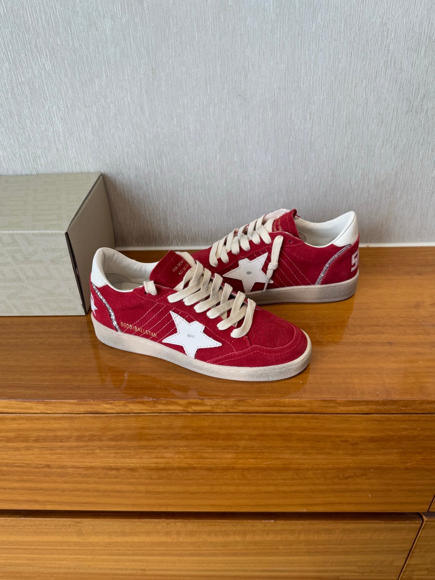 LuxluxHouse Best Quality Shoes Golden Goose