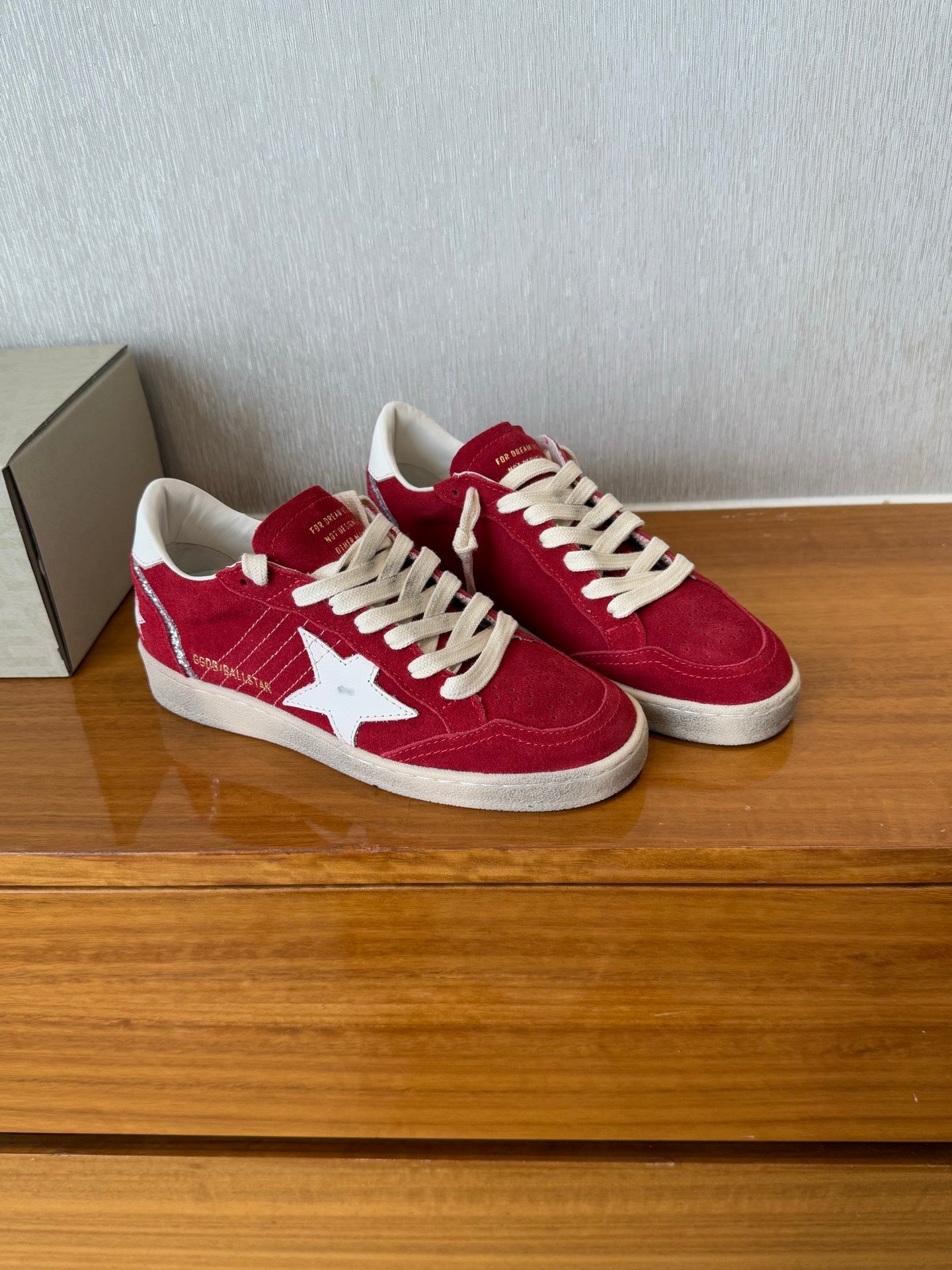 LuxluxHouse Best Quality Shoes Golden Goose
