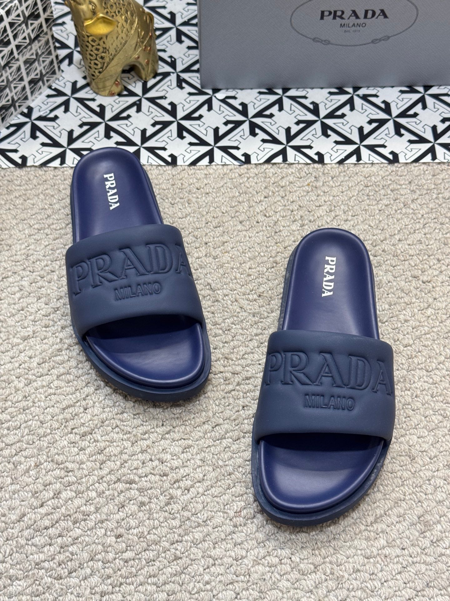 LuxluxHouse Best Quality Sandals Prada