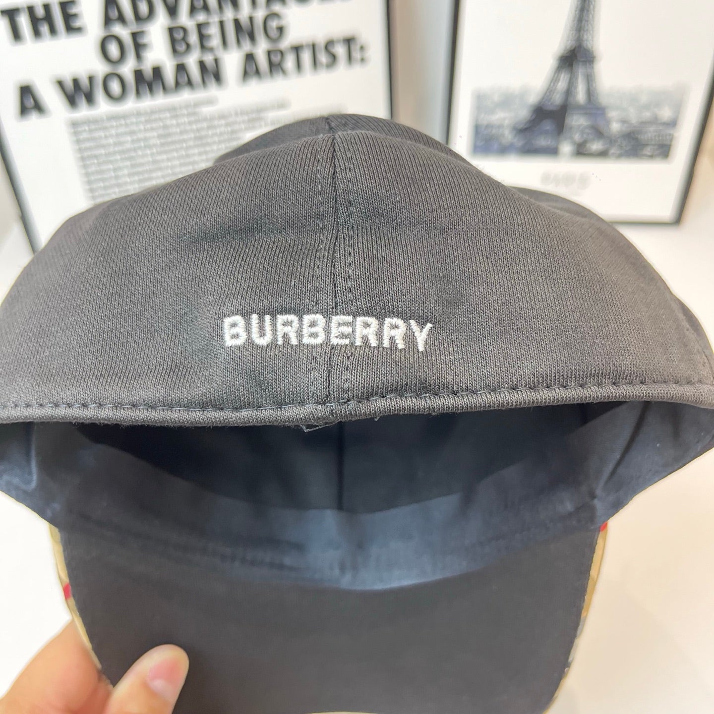 LuxluxHouse Best Quality Burberry Caps