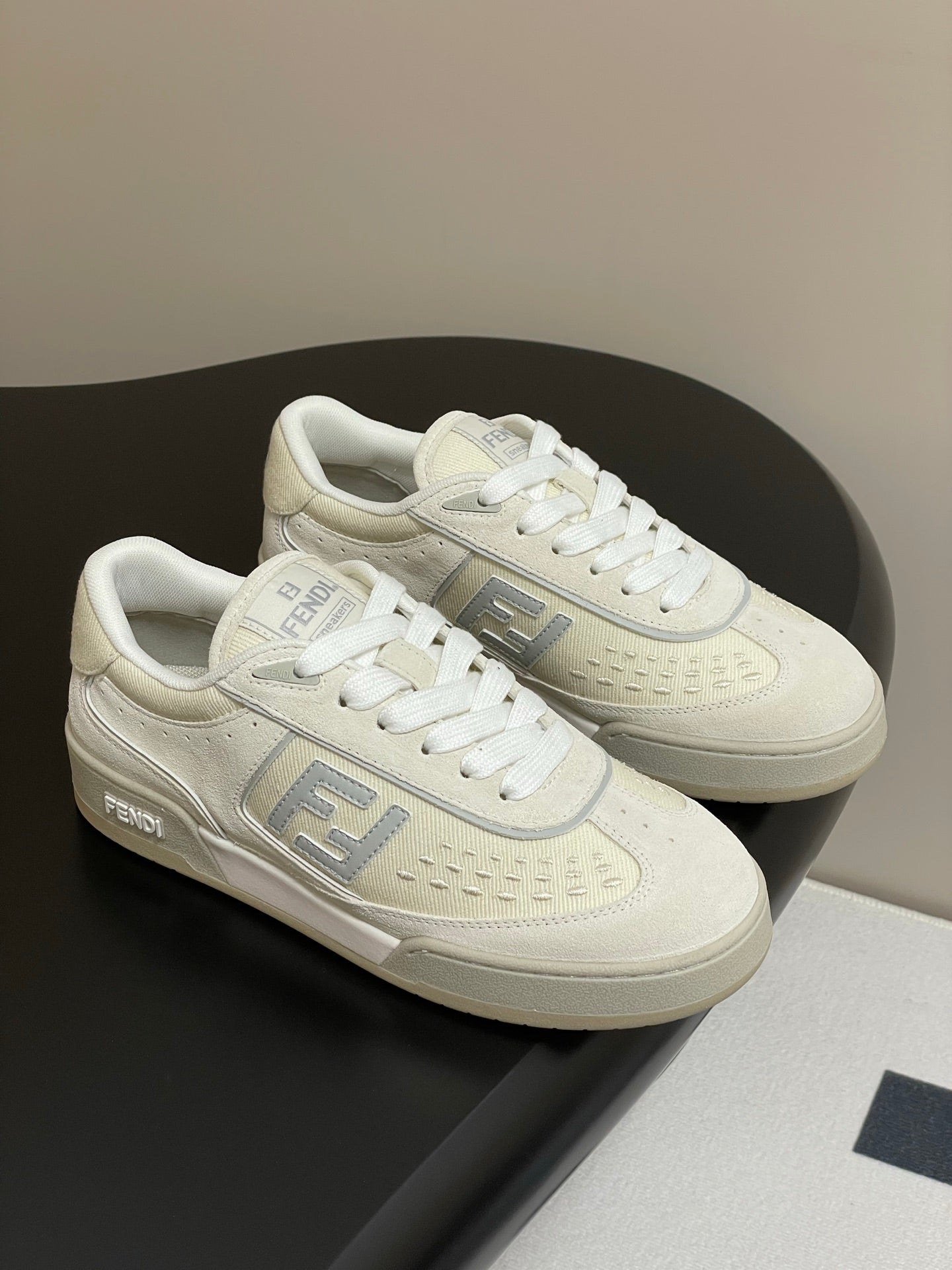 LuxluxHouse Best Quality Fendi Women Shoes