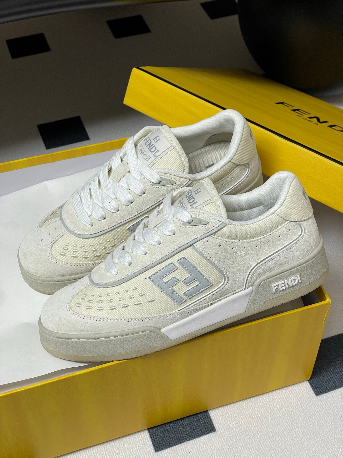 LuxluxHouse Best Quality Fendi Women Shoes