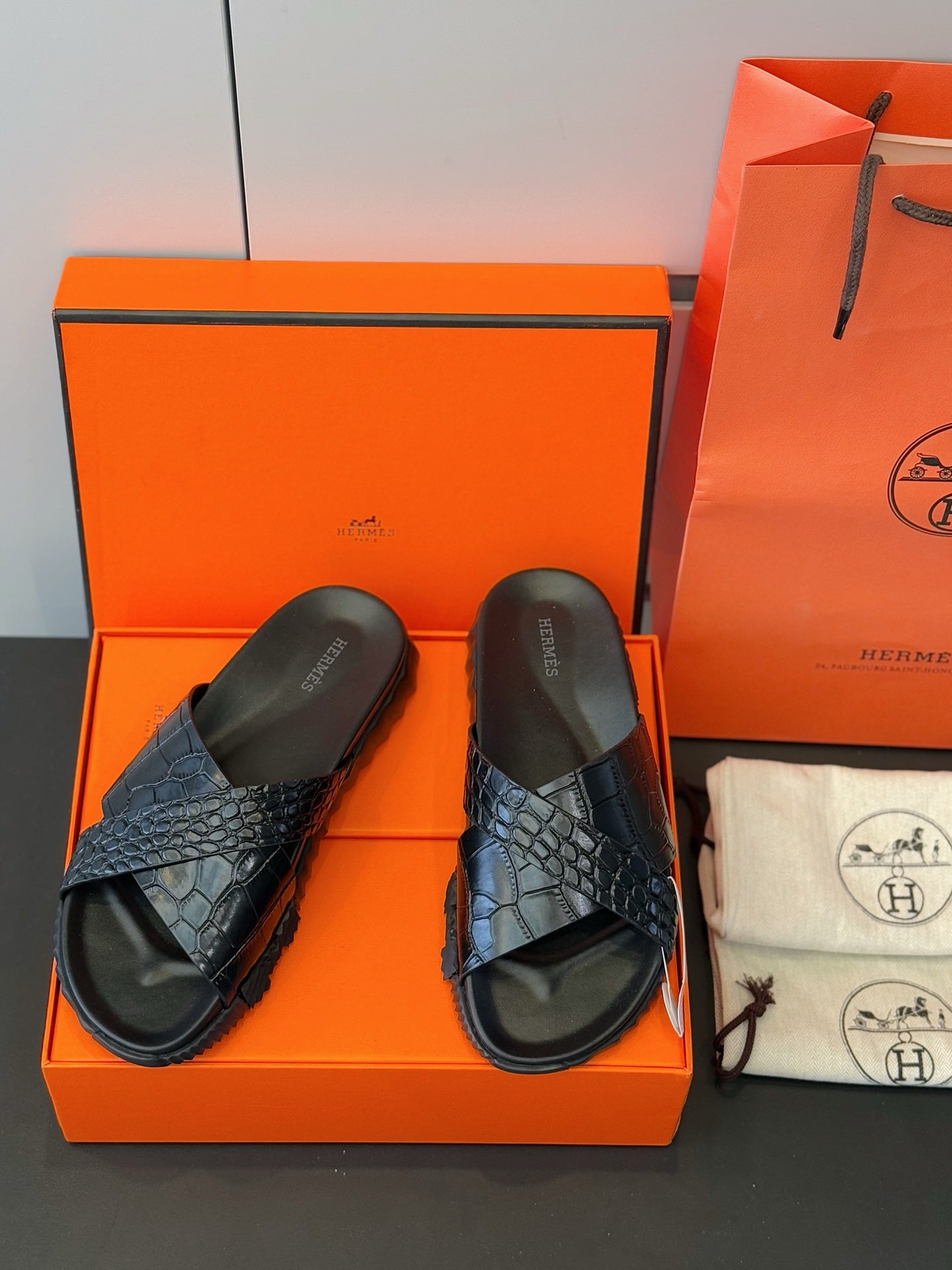 LuxluxHouse Best Quality Sandals Hermes