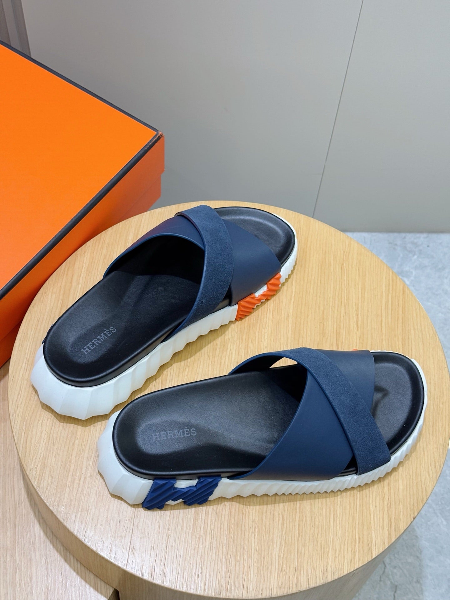 LuxluxHouse Best Quality Sandals Hermes