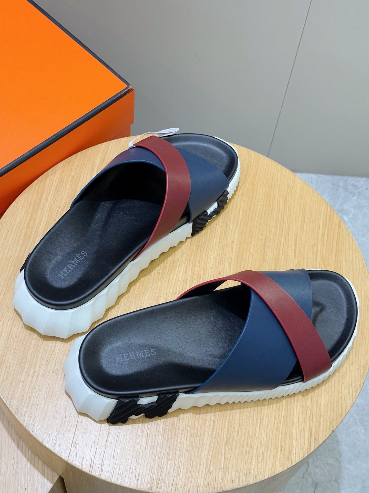 LuxluxHouse Best Quality Sandals Hermes