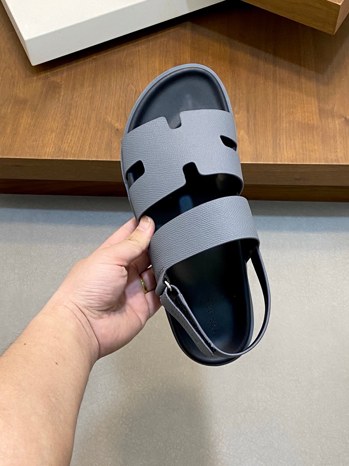 LuxluxHouse Best Quality Sandals Hermes