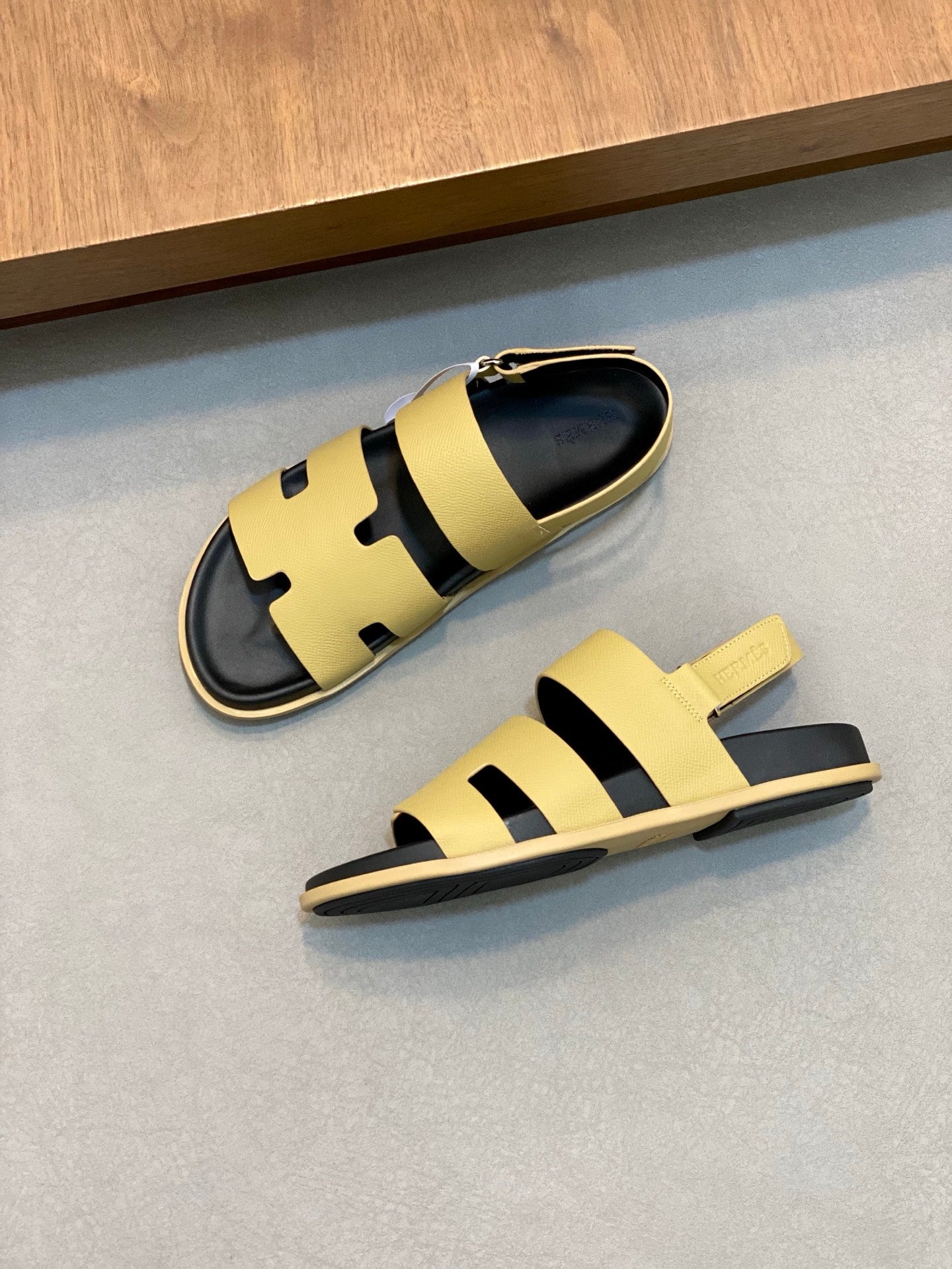 LuxluxHouse Best Quality Sandals Hermes