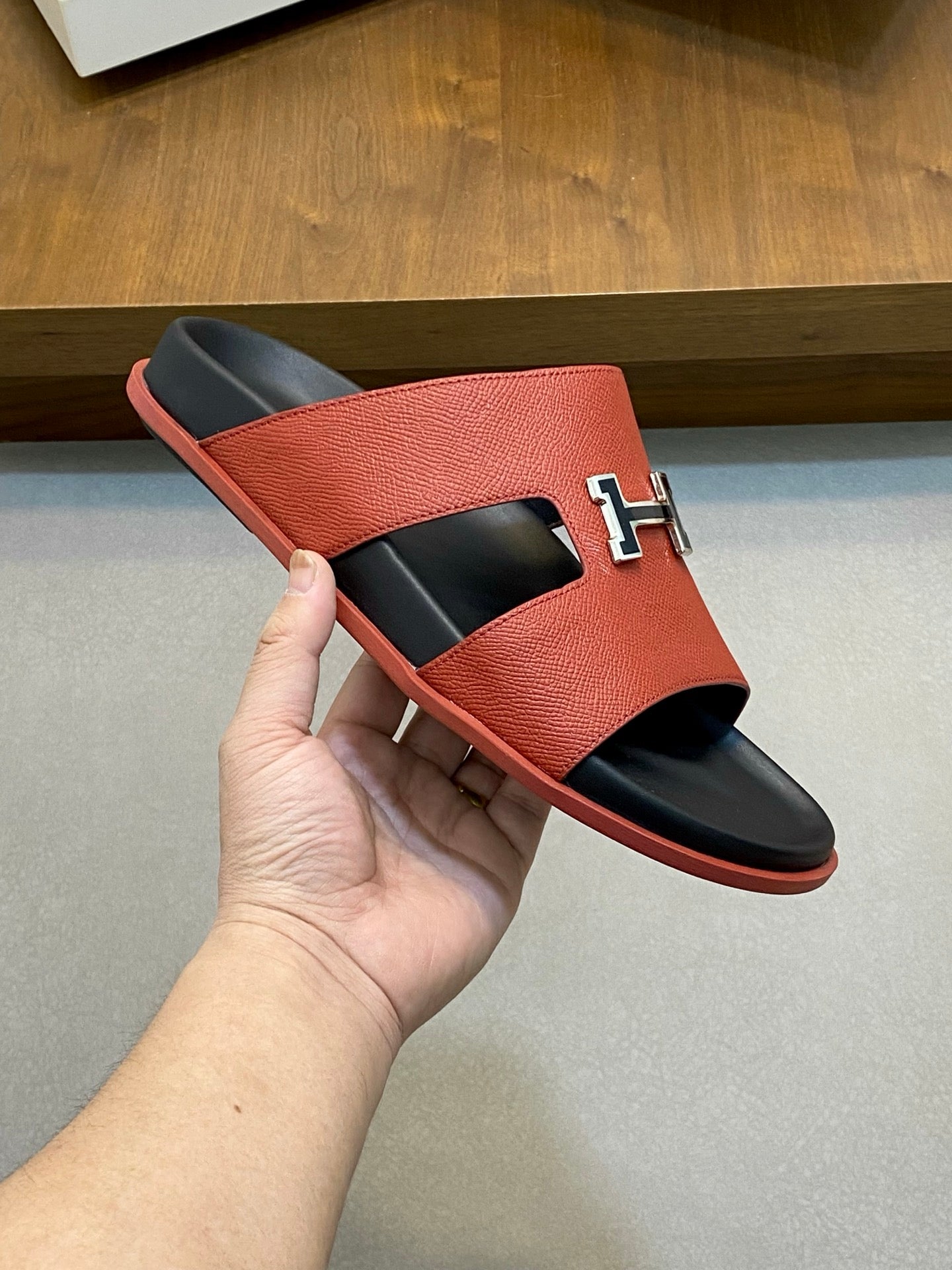 LuxluxHouse Best Quality Sandals Hermes