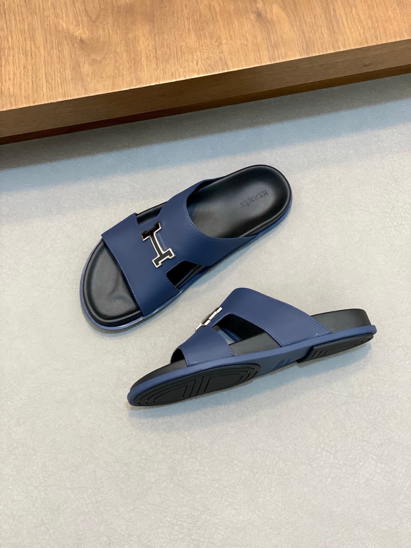 LuxluxHouse Best Quality Sandals Hermes