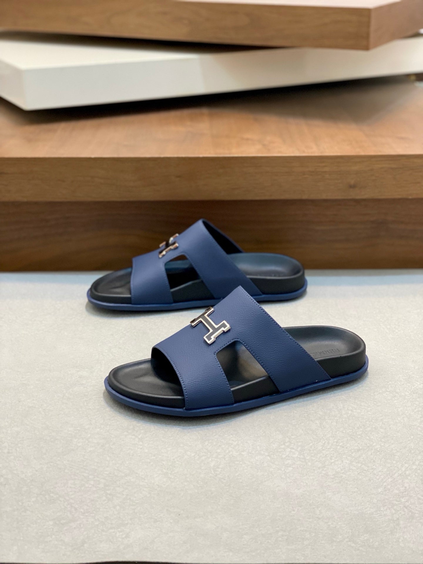 LuxluxHouse Best Quality Sandals Hermes