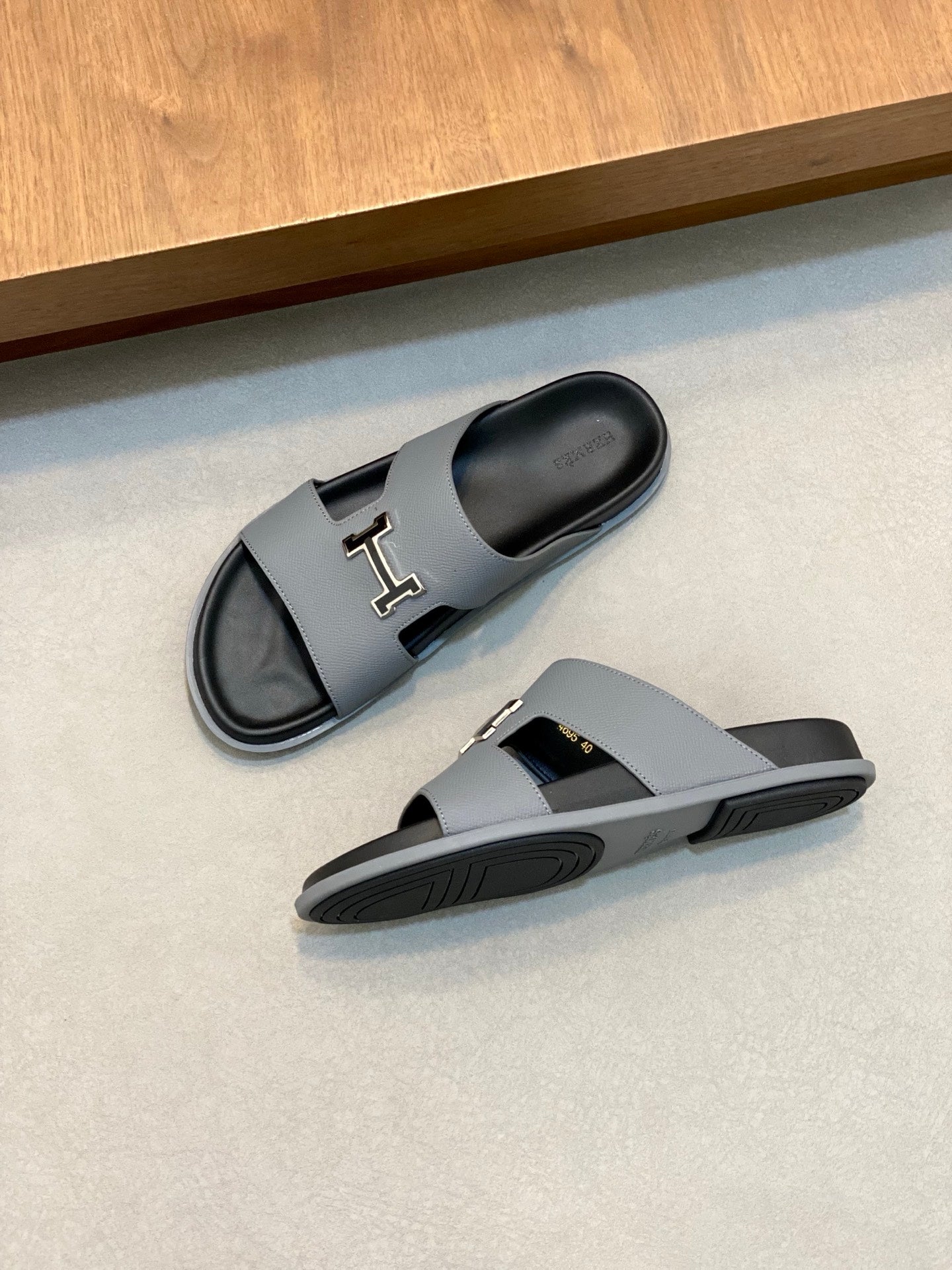 LuxluxHouse Best Quality Sandals Hermes