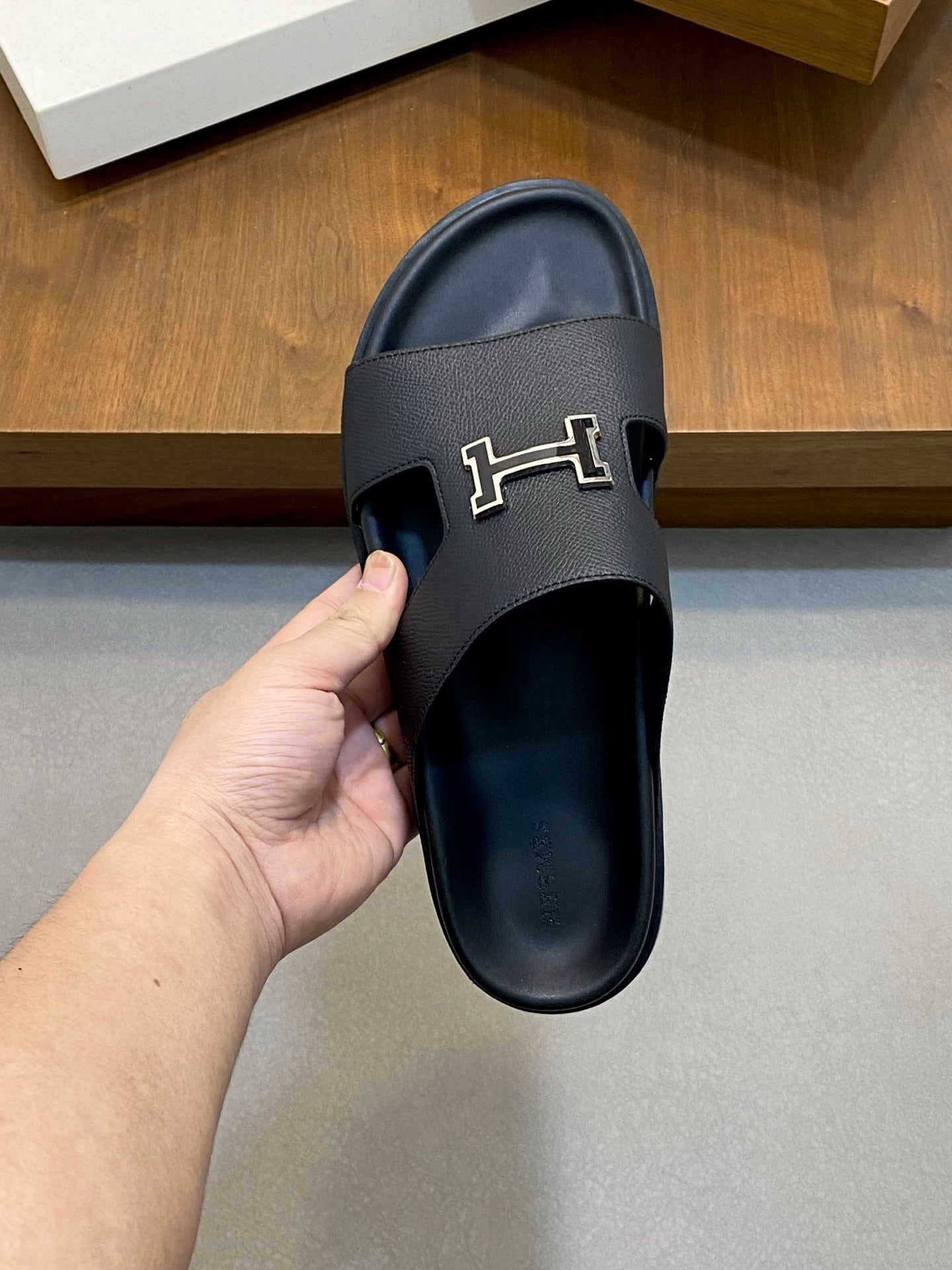 LuxluxHouse Best Quality Sandals Hermes