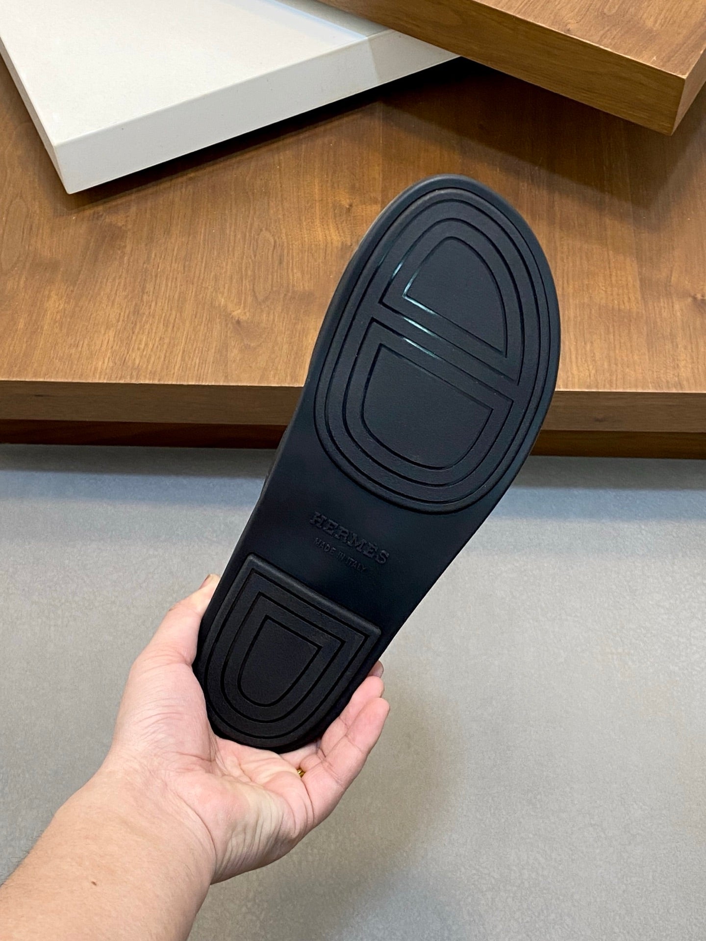 LuxluxHouse Best Quality Sandals Hermes